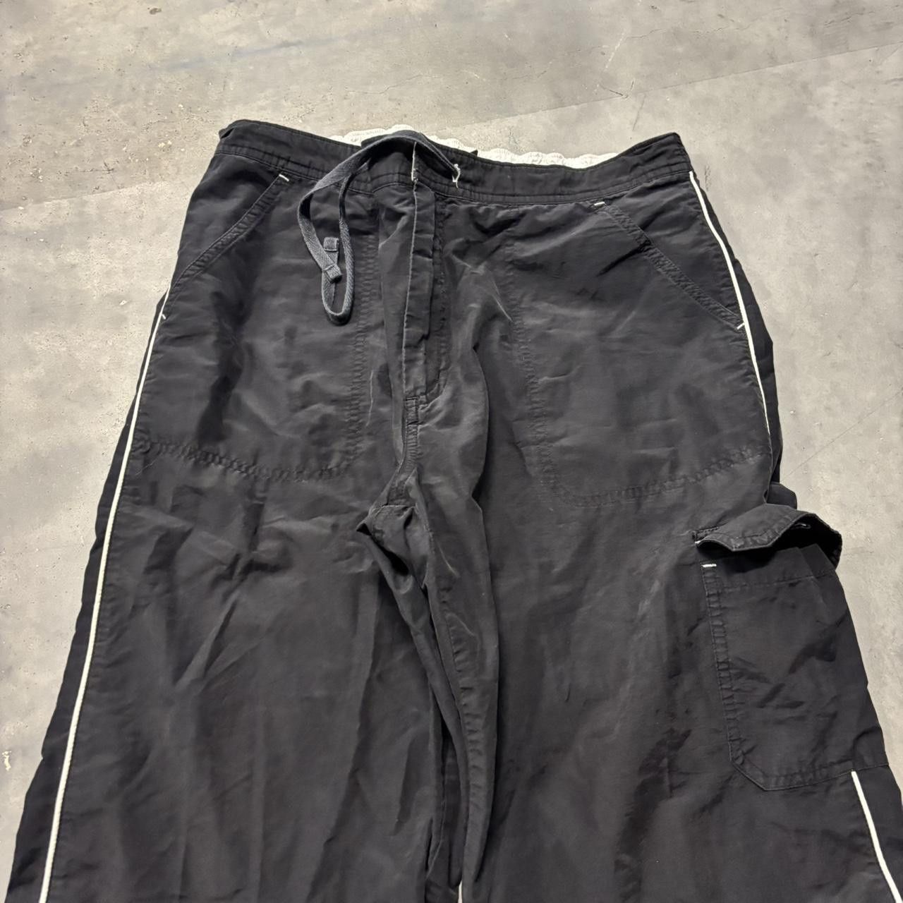 Japanese Brand × Vintage Crazy Vintage Y2K/2000s Baggy Black Striped Skater Streetwear Track Pants! Size US 32 / EU 48 - 4 Thumbnail