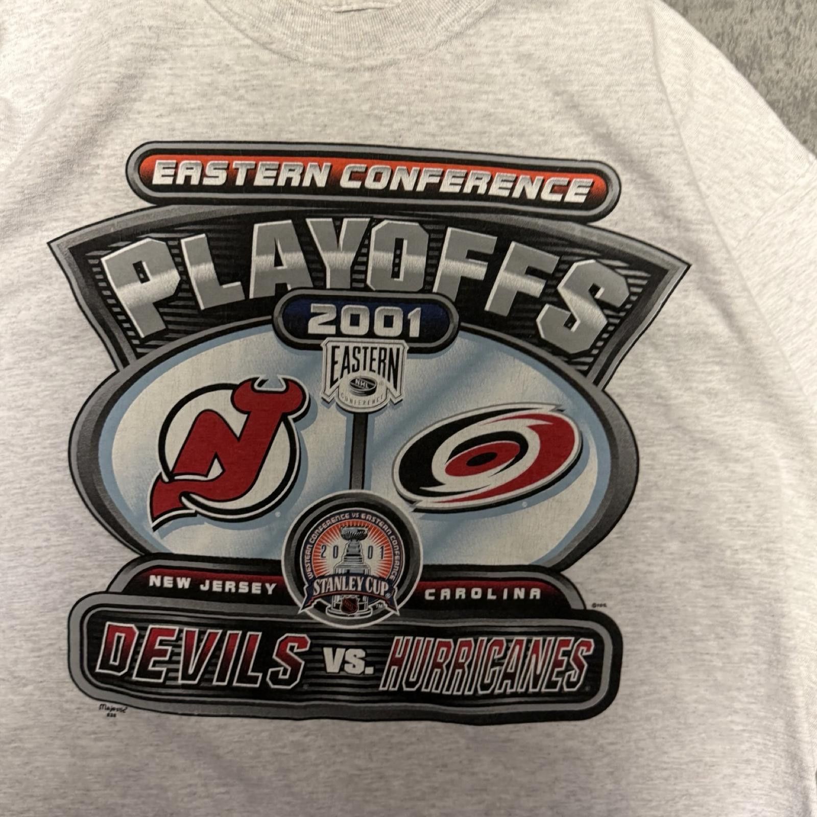 Designer 2001 Stanley Cup Finals Devils vs. Hurricanes -- XL -- Size US XL / EU 56 / 4 - 2 Thumbnail