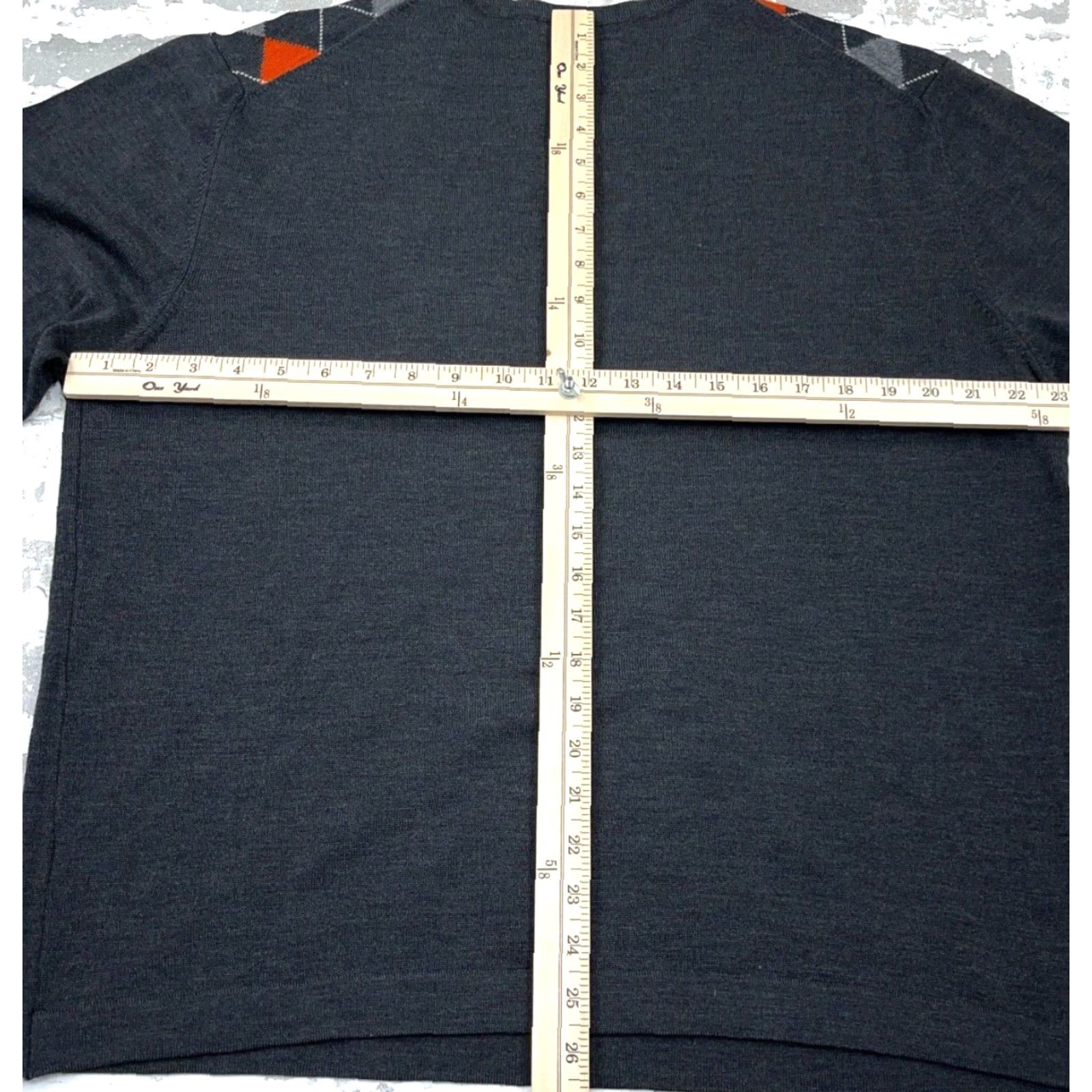 Banana Republic Banana Republic Sweater Men XL Gray Orange Diamond Merino Wool Italy Made Crew Neck Knit Pullover All Seasons Heavyweight Casual Modern Preppy Size US XL / EU 56 / 4 - 7 Thumbnail