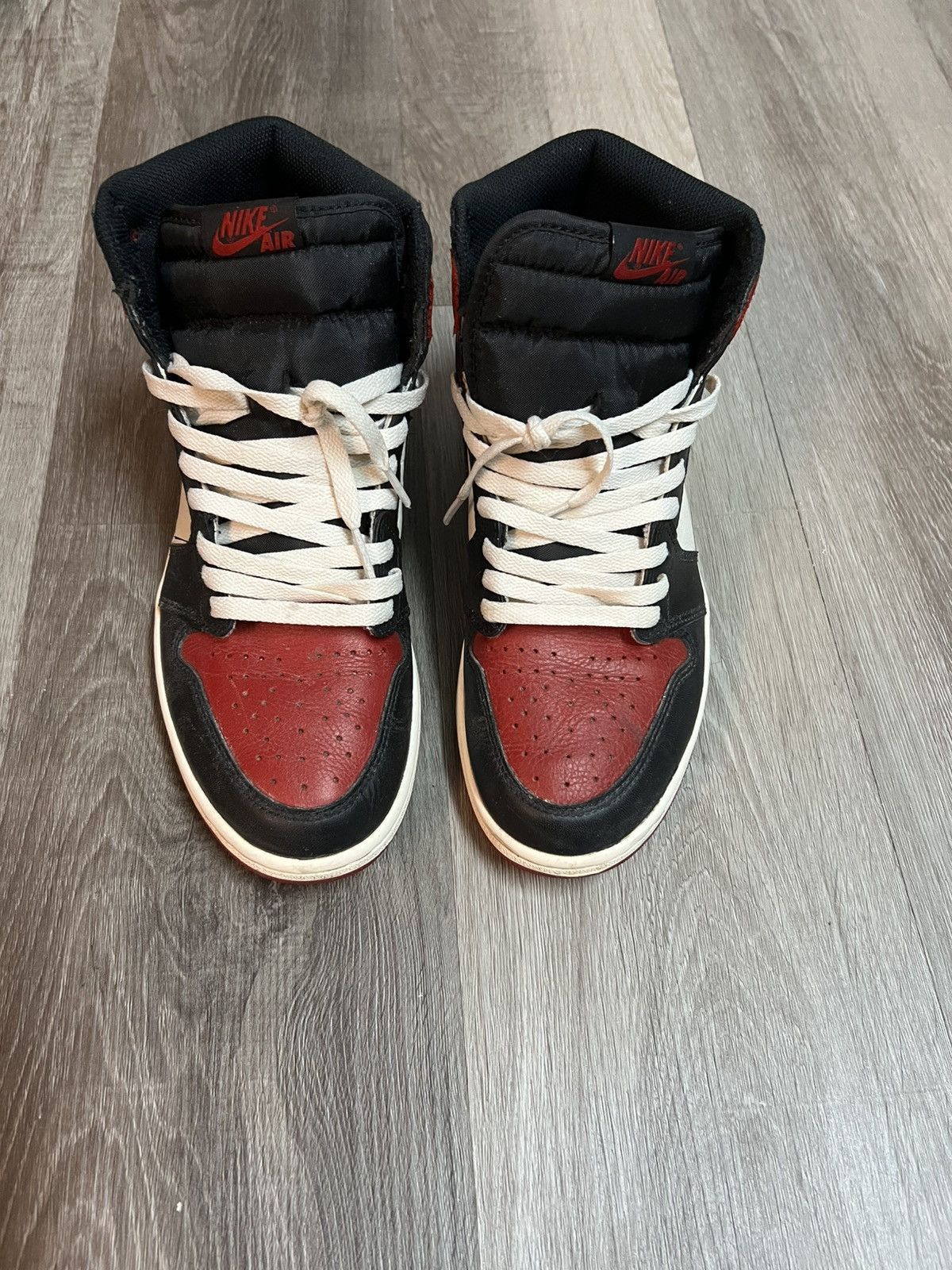 Jordan Brand Jordan 1 Bred Toe Size US 9.5 / EU 42-43 - 3 Thumbnail