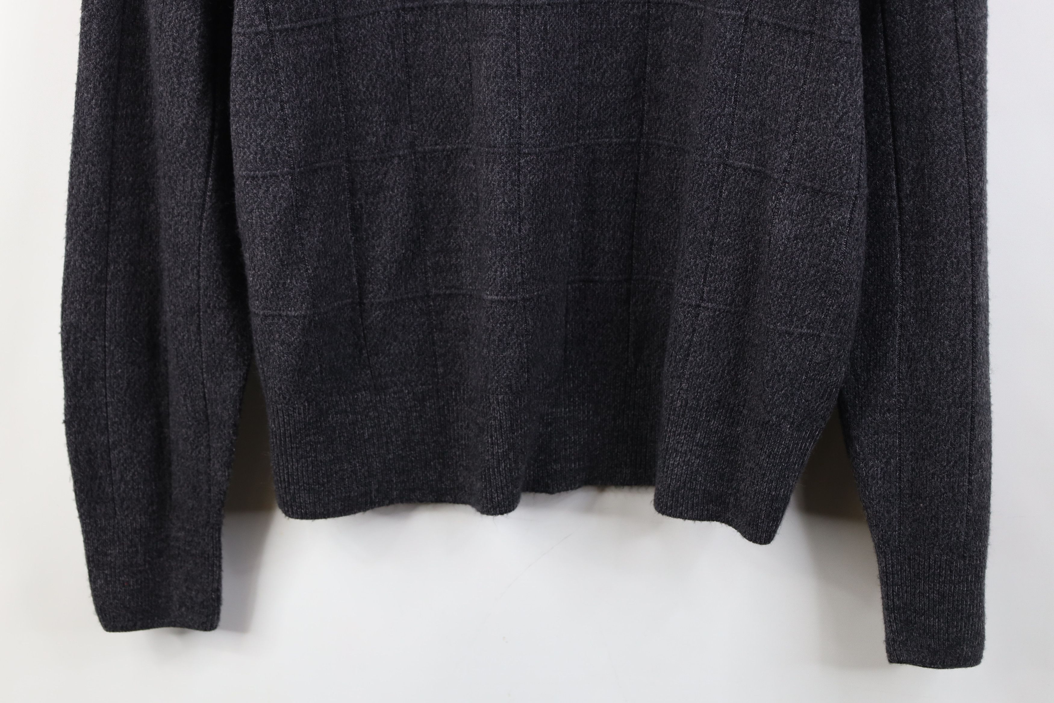 Vintage Vintage 90s Streetwear Knit Collared Sweater Gray Checkered Size US M / EU 48-50 / 2 - 3 Thumbnail
