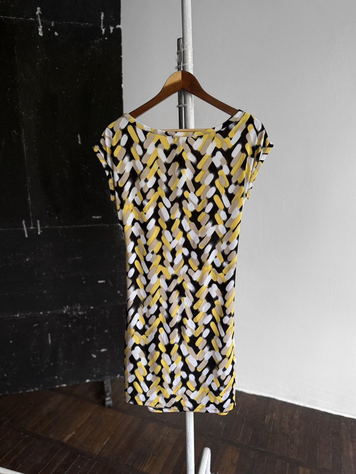 Designer × Diane von Furstenberg Diane Von Furstenberg Vintage 00s Silk Jersey Short Dress Size M / US 6-8 / IT 42-44 - 3 Thumbnail