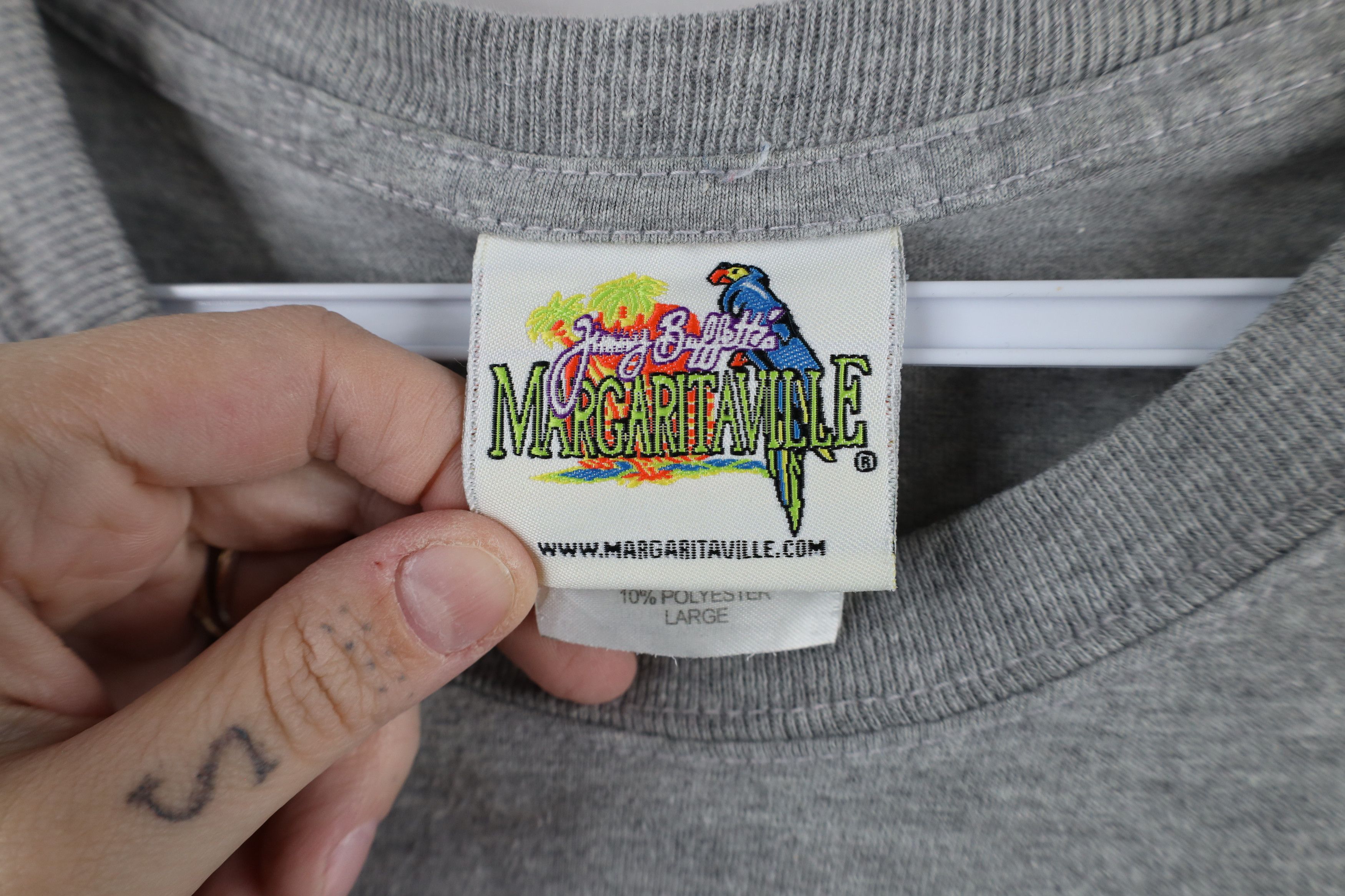 Vintage Vintage Buffett Margaritaville Las Vegas Parrot Bird T-Shirt Size US L / EU 52-54 / 3 - 7 Thumbnail