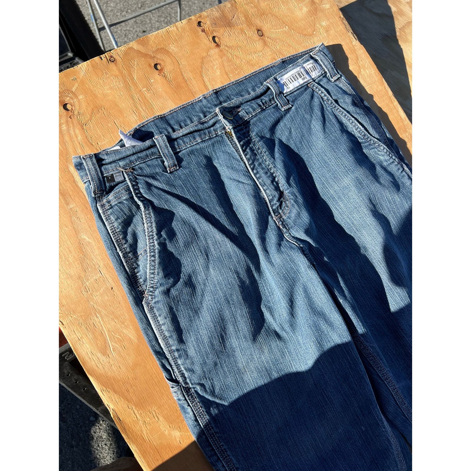 Carhartt Carhartt Jeans Mens 36x30 Blue Denim Carpenter jeans Y2K Size US 36 / EU 52 - 13 Thumbnail