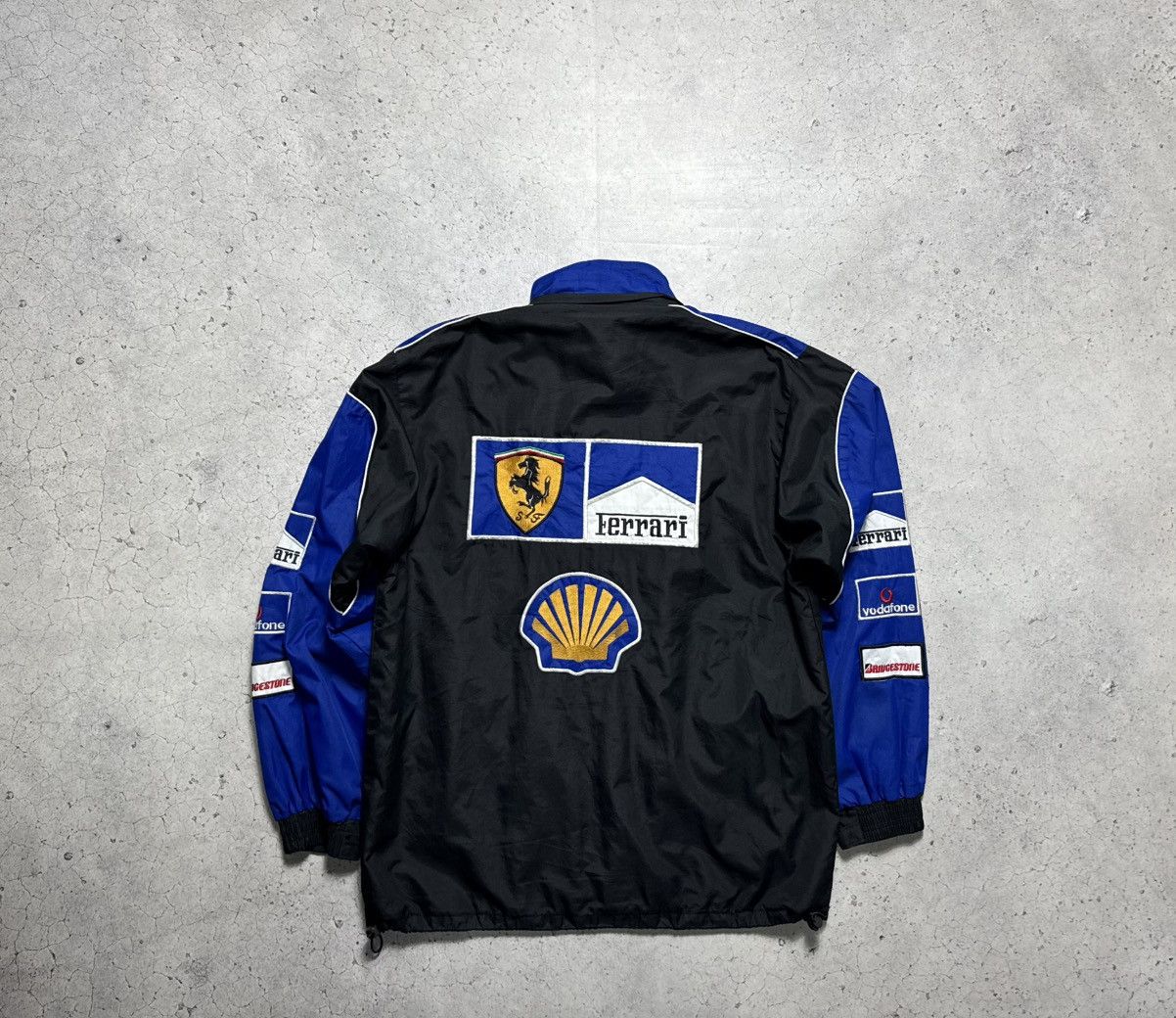 Ferrari Ferrari Marlboro Vodafone Vintage Racing Jacket F1 Nascar Size US L / EU 52-54 / 3 - 8 Thumbnail
