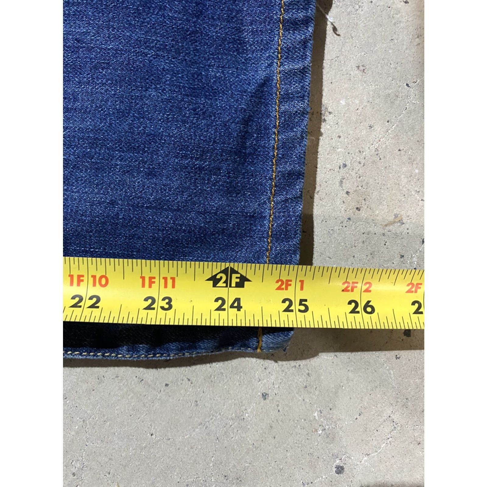 Lucky Brand Lucky Brand Mens 329 Classic Straight Leg Jeans Medium Wash Size 40x25 Size US 40 / EU 56 - 7 Thumbnail