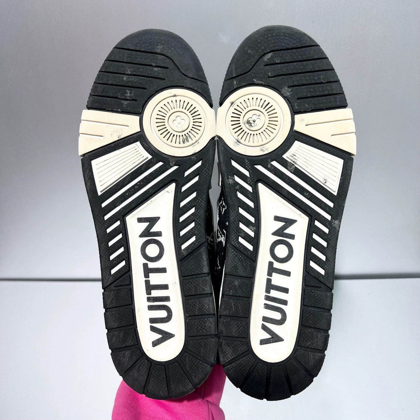 Louis Vuitton Louis Vuitton Suede All-over Monogram Canvas Sneakers Size US 8.5 / EU 41-42 - 8 Thumbnail
