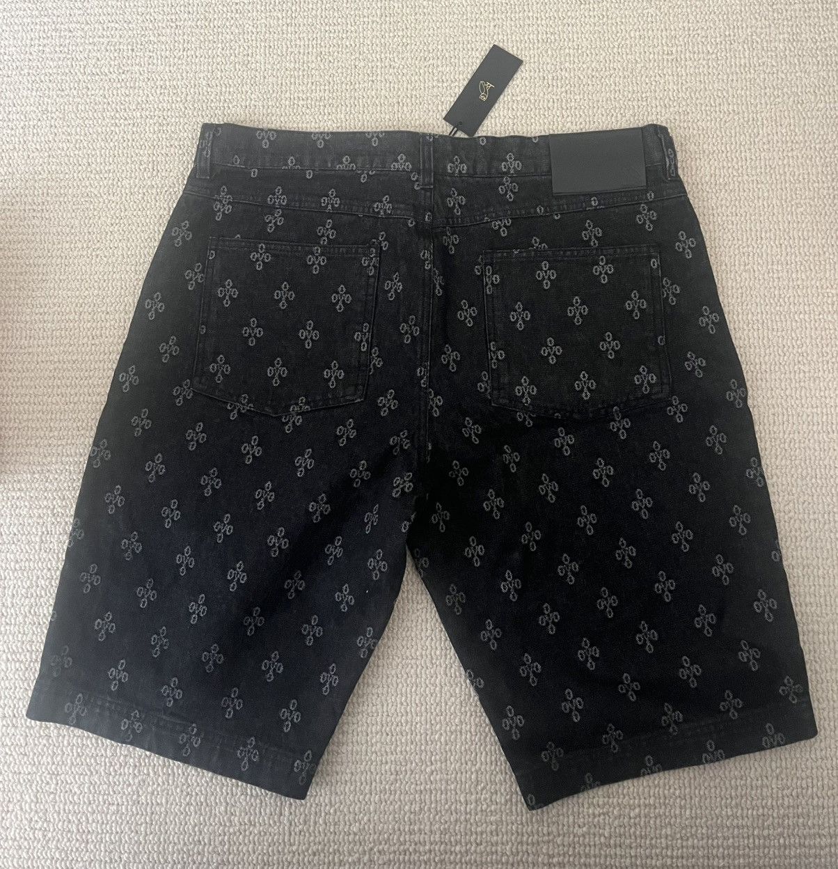 October's Very Own OVO Monogram Washed Black Denim Shorts Size US 36 / EU 52 - 2 Thumbnail