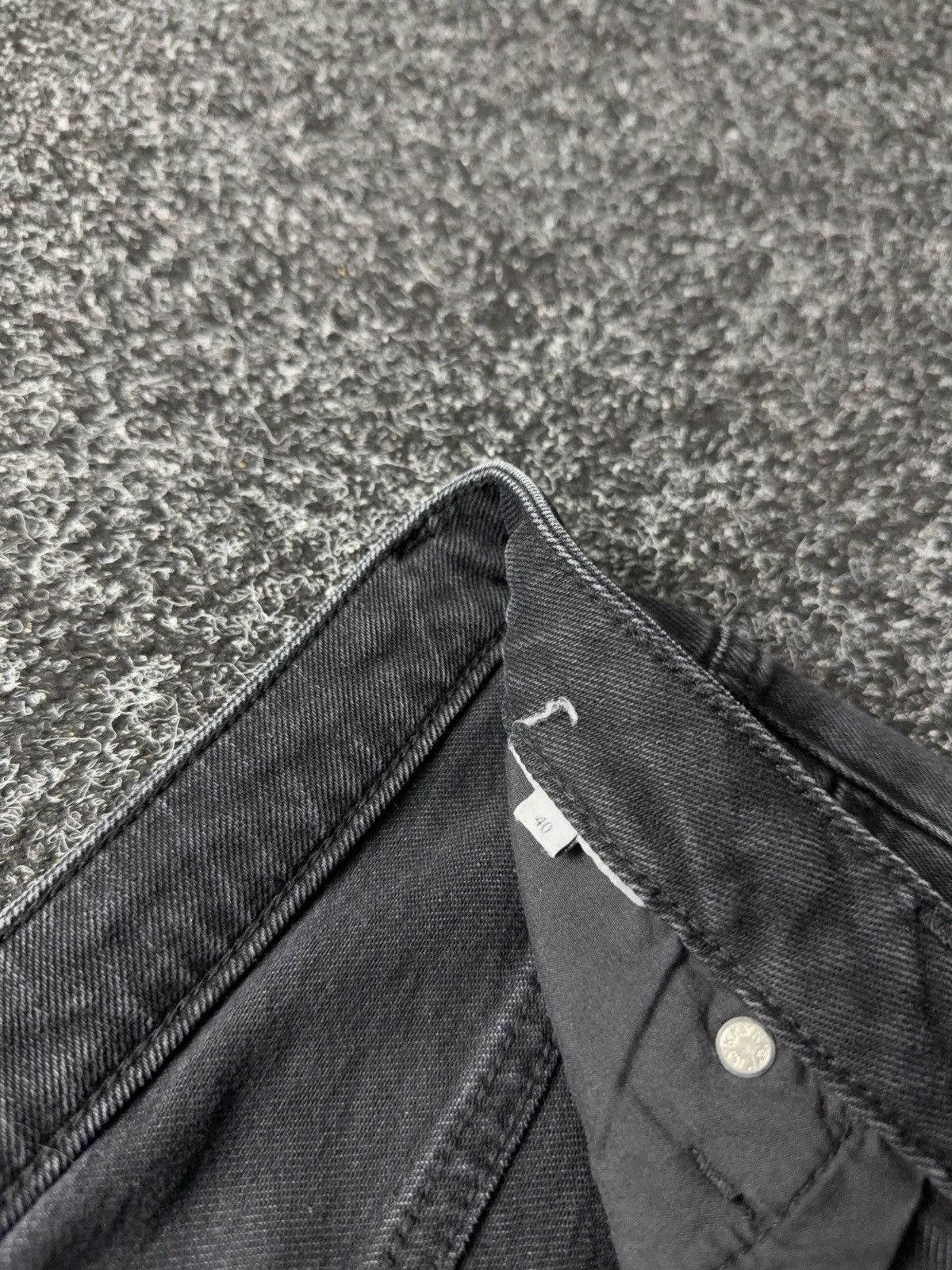 Sandro Sandro Paris Distressed Black Denim Jeans Straight Fit Size 30" / US 8 / IT 44 - 11 Thumbnail