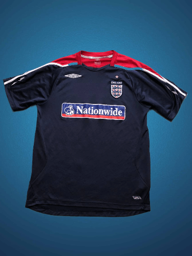 Umbro England 2005-2006 Umbro Training Football Jersey Size M Size US M / EU 48-50 / 2 - 1 Thumbnail