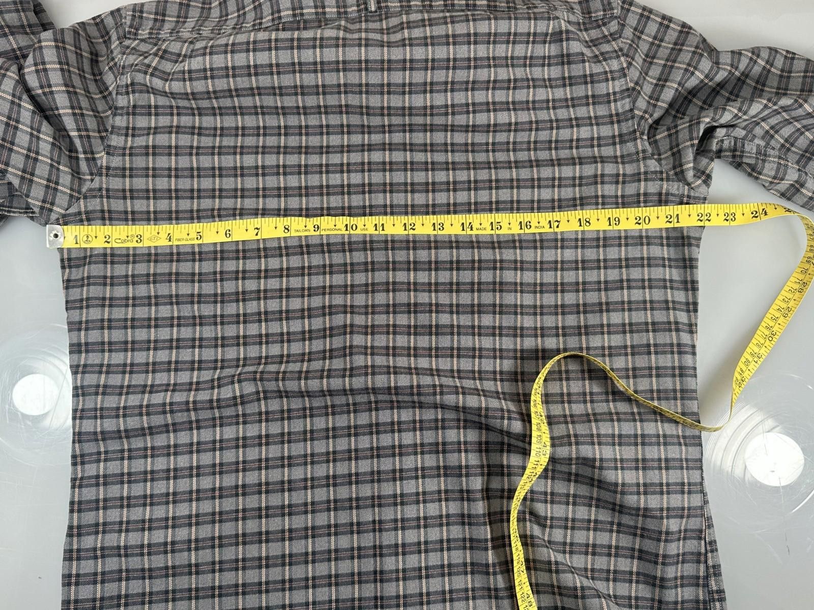 Banana Republic Banana Republic Men M Gray Luxe Flannel Slim Fit Button Down Size US M / EU 48-50 / 2 - 6 Thumbnail