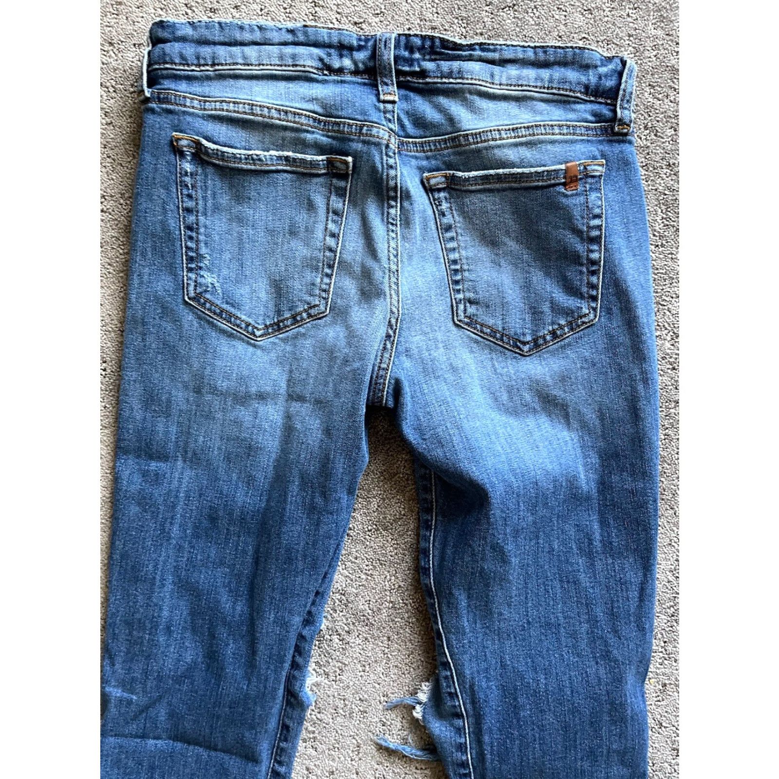 Vintage Joes Jeans Womens Size 26 Billie Medium Wash Boyfriend Slim Crop Jeans Ripped Size 26" / US 2 / IT 38 - 4 Thumbnail