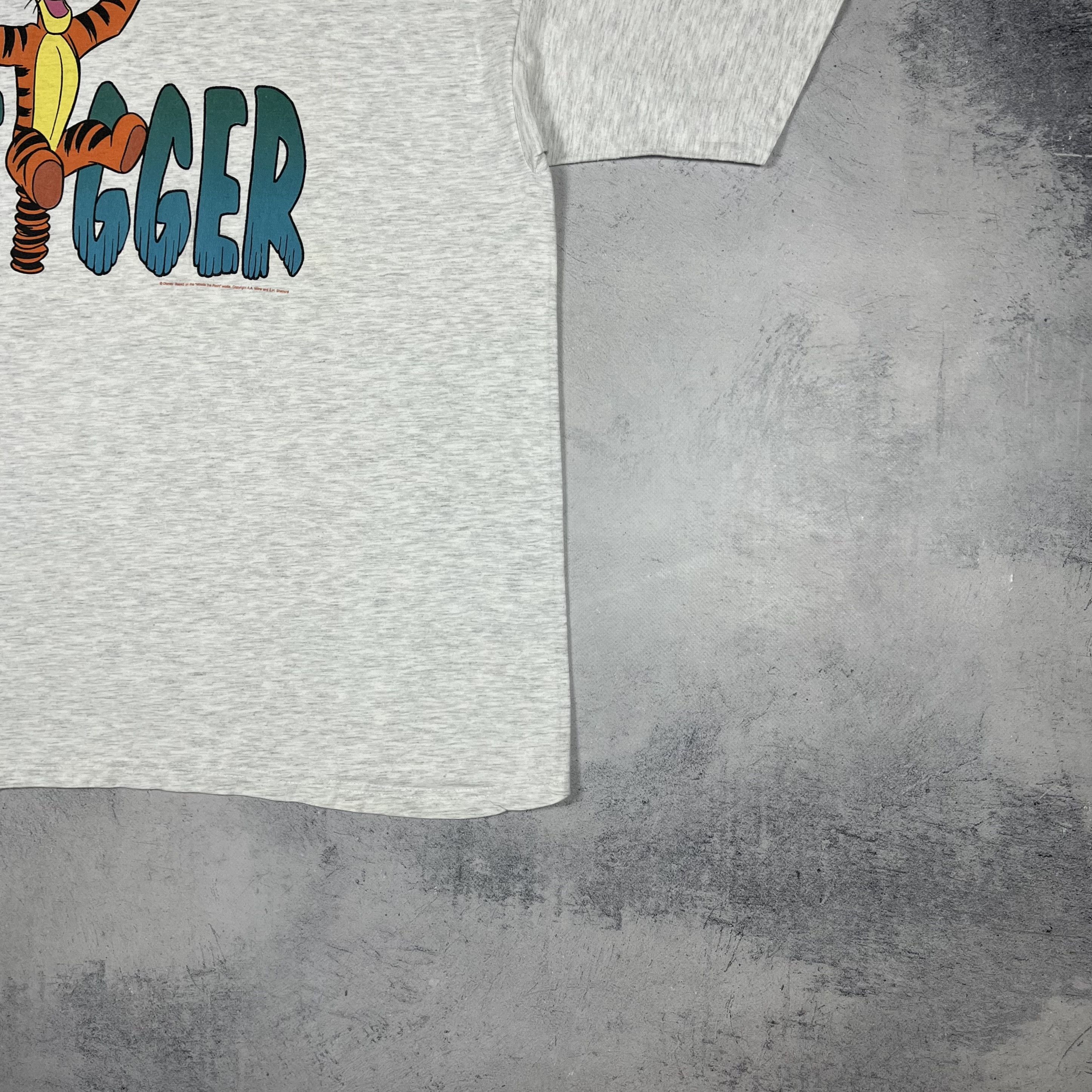 Disney Vintage Walt Disney Tigger Cartoon T Shirt 90’s Size US XL / EU 56 / 4 - 4 Thumbnail
