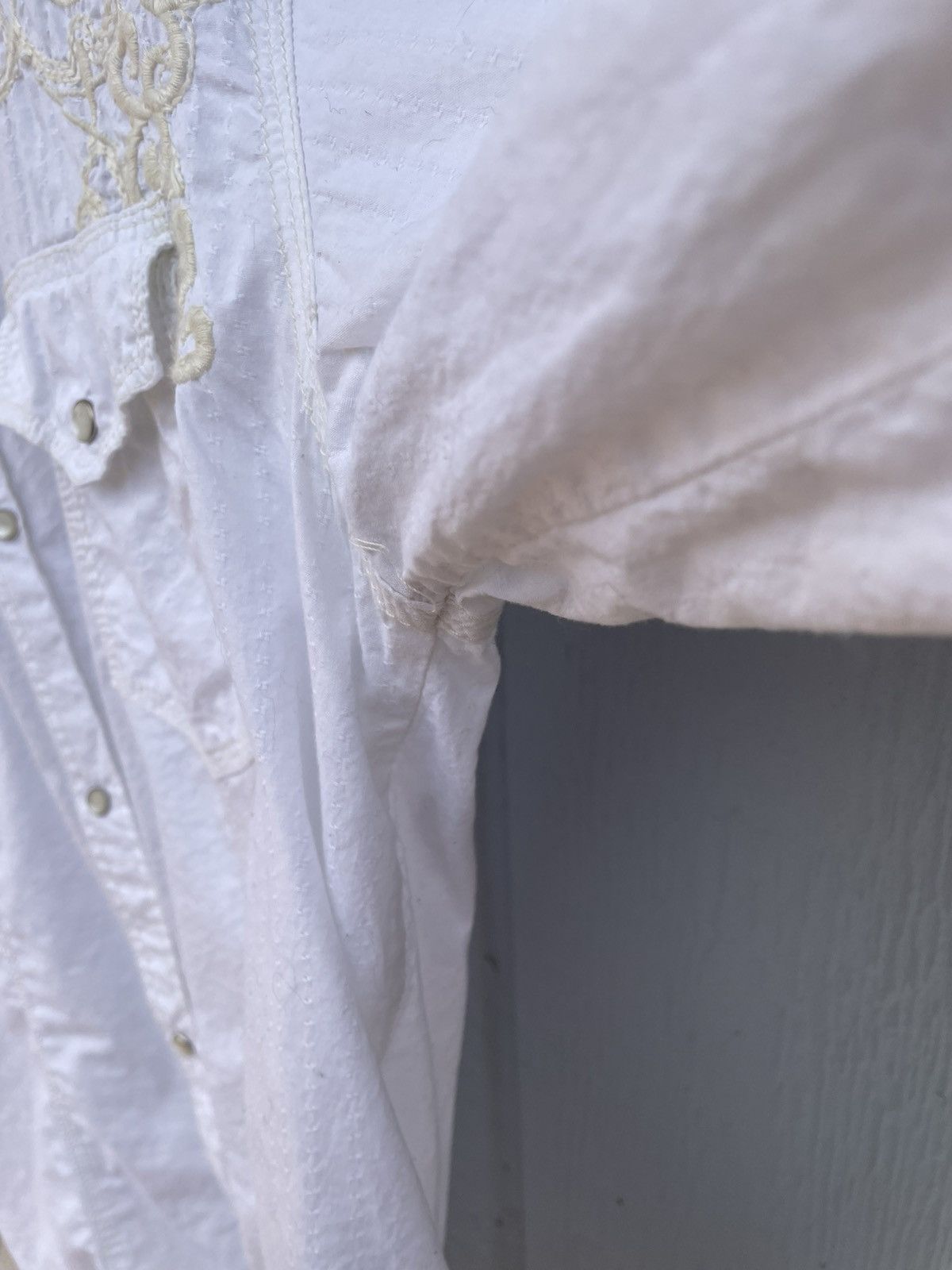 Other Vintage 2000s Y2K Long sleeve Button Up Size Men’s XL White Size US XXL / EU 58 / 5 - 6 Thumbnail