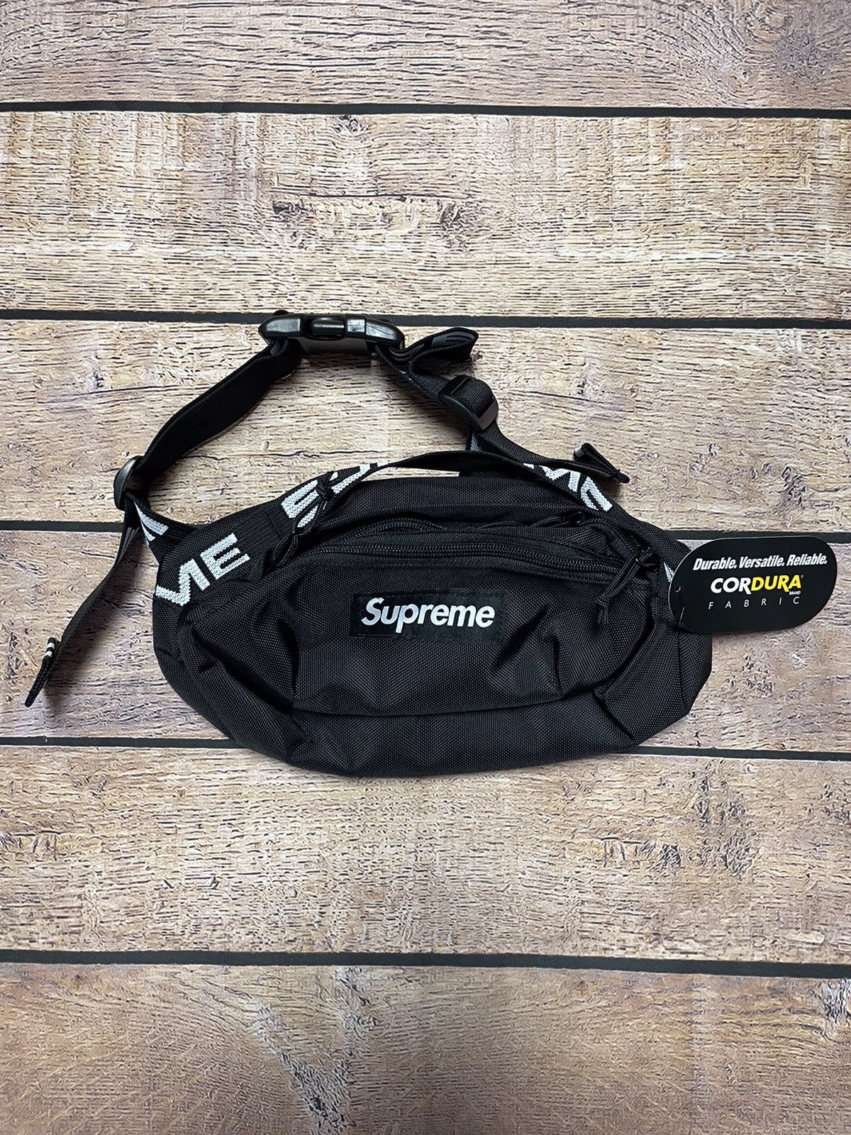 stockx verified supreme waist bag (SS18) Black