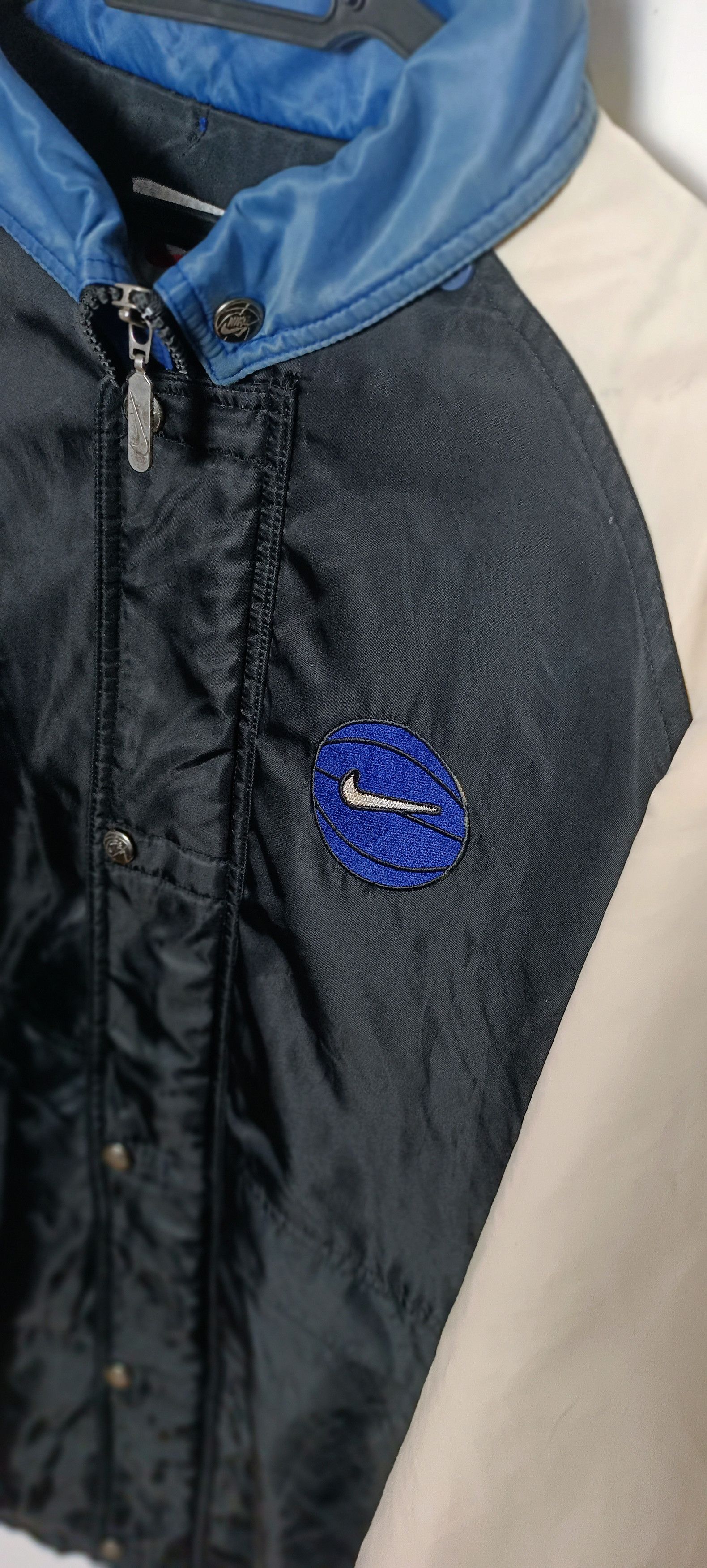 Nike VINTAGE 90s 🔥🔥Nike Basketball Embroidered Center Logo Size US XXL / EU 58 / 5 - 4 Thumbnail