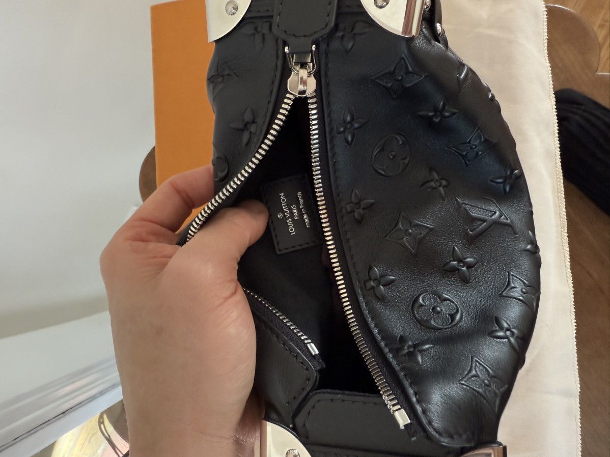 Louis Vuitton Louis Vuitton Side Trunk MM Handbag Leather Size ONE SIZE - 10 Thumbnail