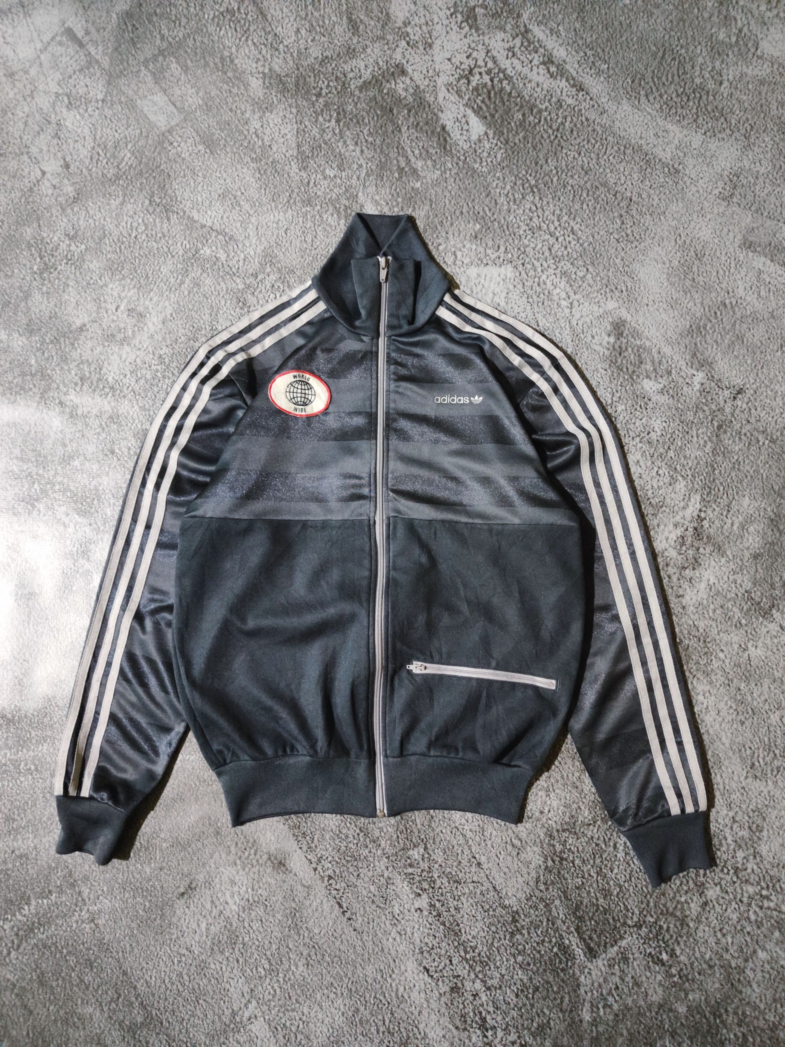 Adidas Vintage Adidas World Wide Track Jacket (Rare) Size US M / EU 48-50 / 2 - 1 Thumbnail