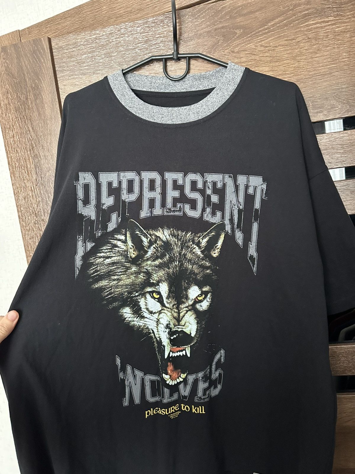 Represent Clo. Represent Pleasure To Kill Wolves T-Shirt Size US XXL / EU 58 / 5 - 4 Thumbnail