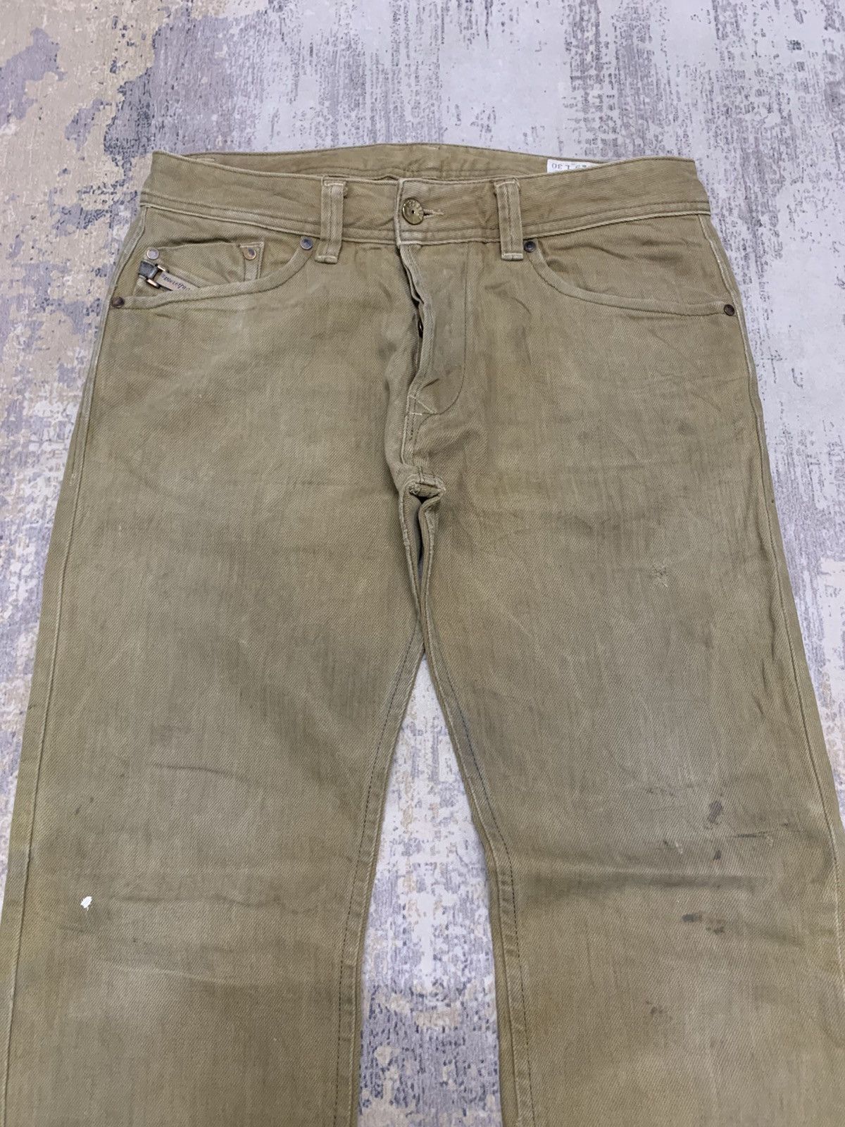 Diesel 32x30 Diesel Darron Regular Slim Tapered Faded Jeans Size US 32 / EU 48 - 2 Thumbnail
