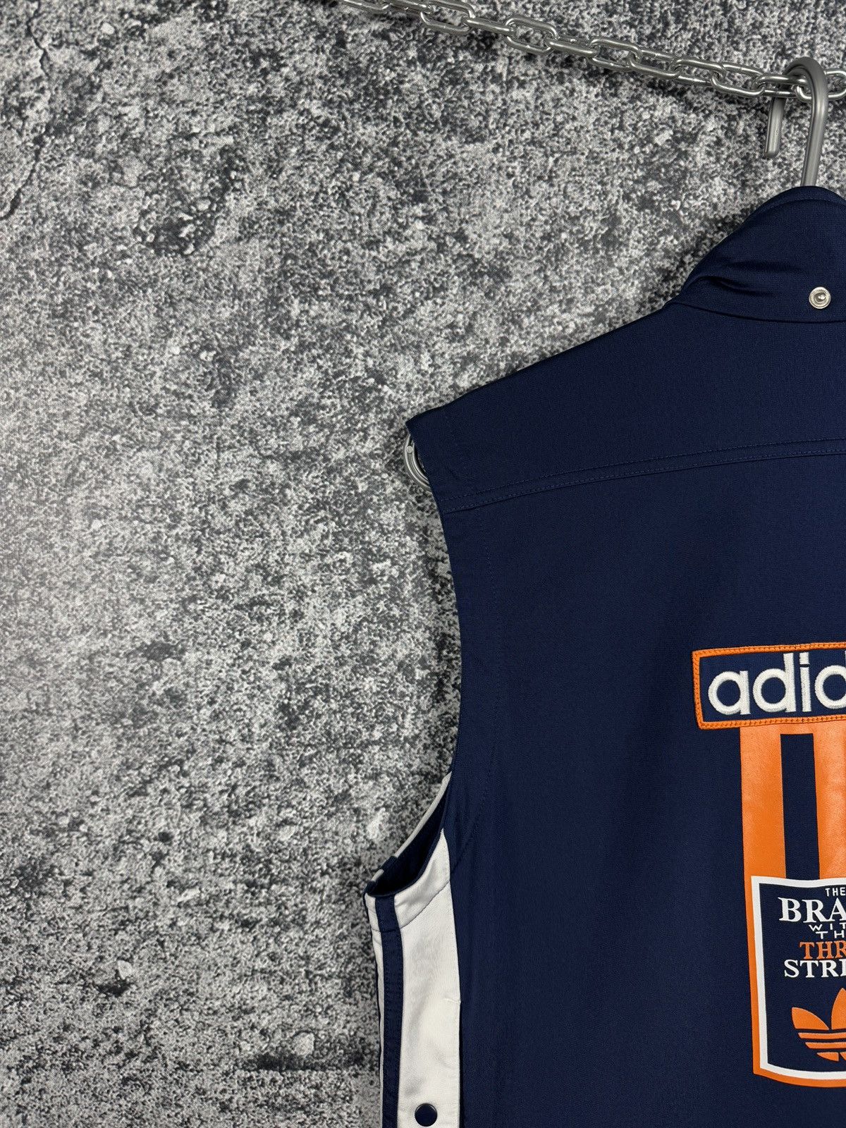 Adidas Adidas Vintage Zip Up Vest The Brand With The Three Stripes Size US S / EU 44-46 / 1 - 11 Thumbnail