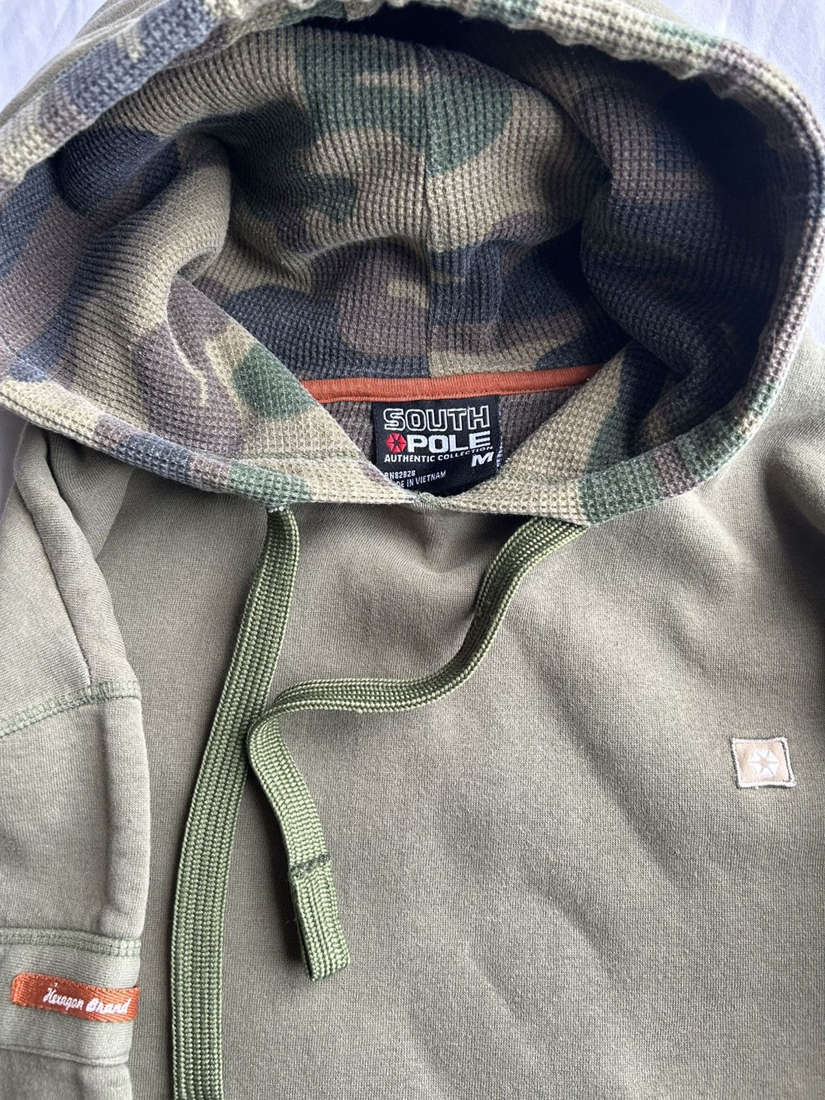 Southpole Southpole vintage Y2K faded green streetwear hoodie Size US M / EU 48-50 / 2 - 2 Thumbnail