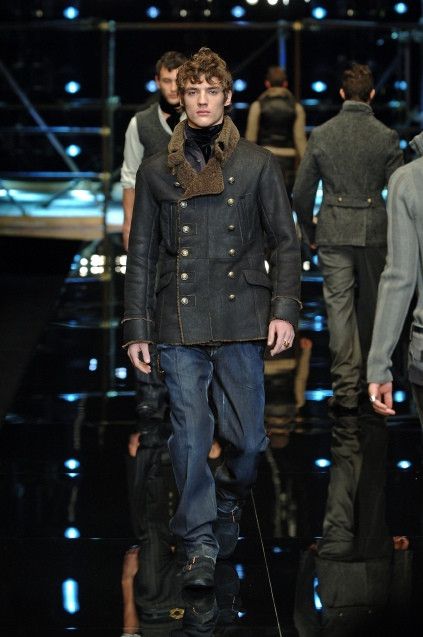 Dolce & Gabbana FW 2006 RUNWAY NAPOLEON SHEARLING LEATHER HEAVY COAT Size US XL / EU 56 / 4 - 1 Thumbnail