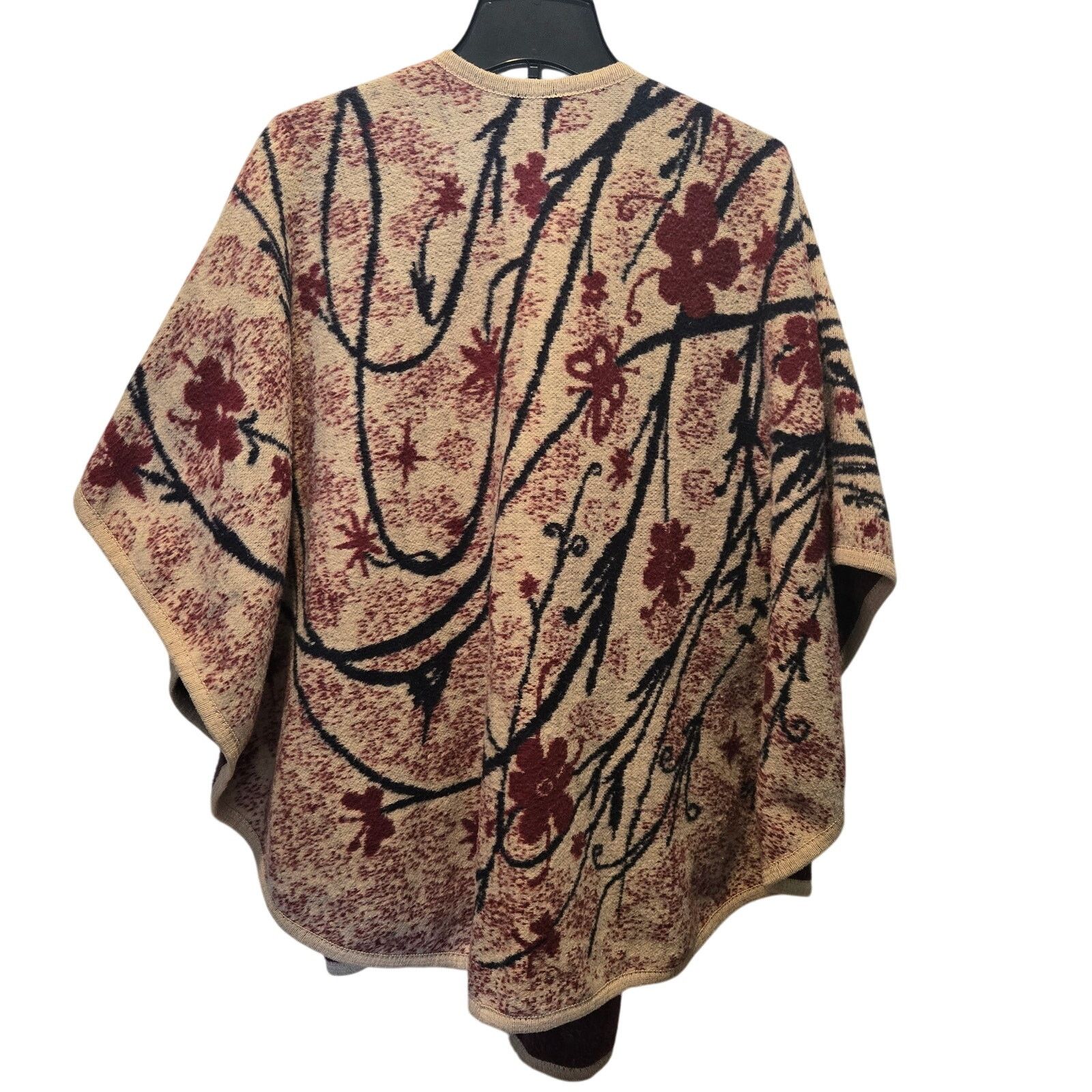 Other Kontatto one size wrap poncho cape shrug deer floral Size ONE SIZE - 2 Thumbnail