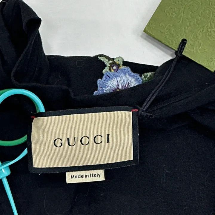 Other Gucci Oversized Logo Print T-Shirt for Women-2507 Size XS / US 0-2 / IT 36-38 - 6 Thumbnail