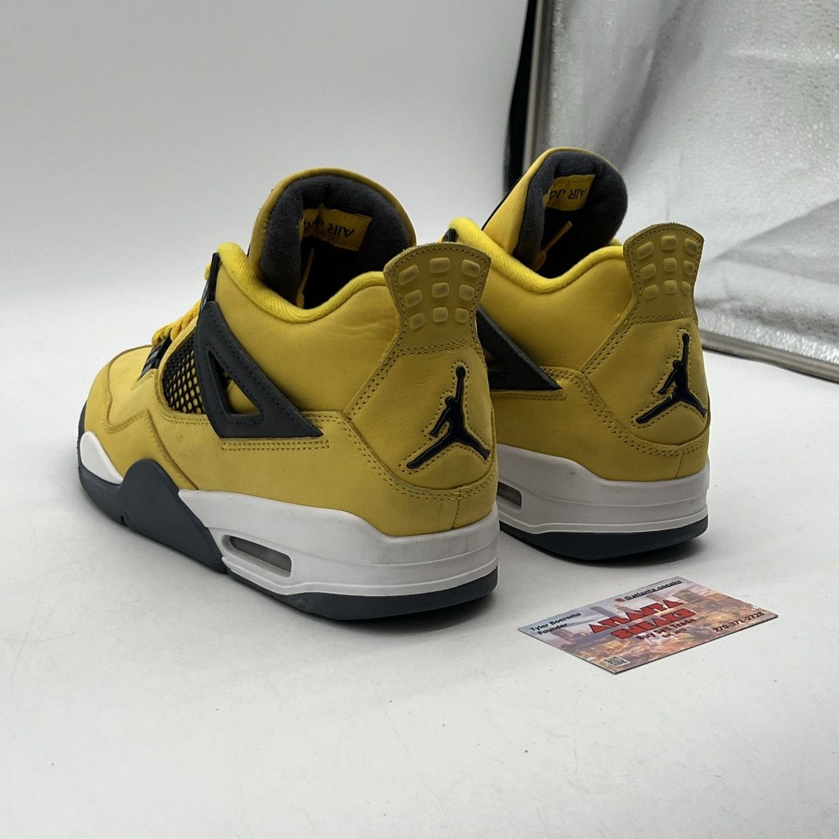 Jordan Brand Air Jordan 4 lightning Size US 9 / EU 42 - 4 Thumbnail