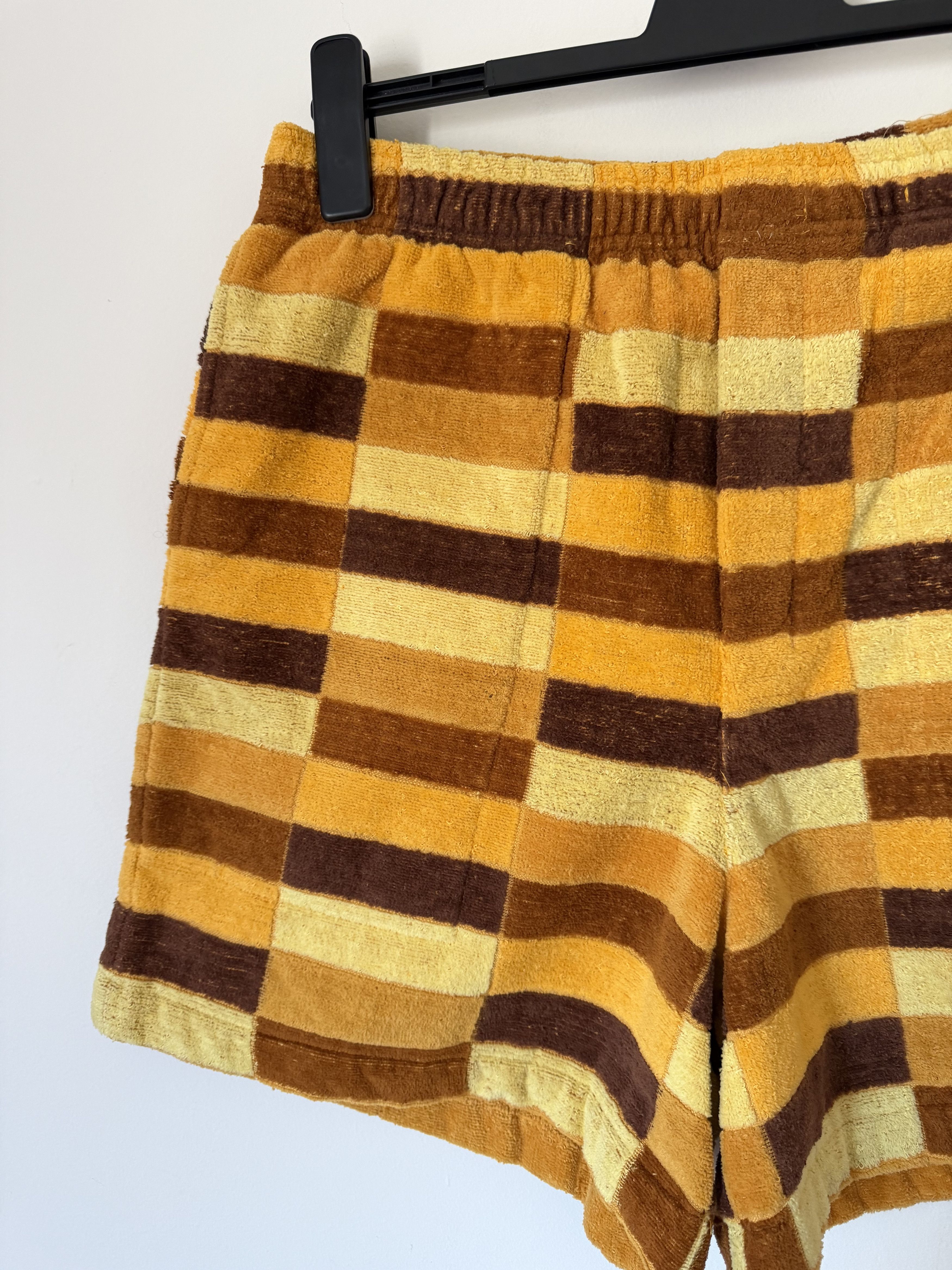 Bode Bode One of a Kind Full Towel Rugby Shorts in Yellow Size US 34 / EU 50 - 2 Thumbnail
