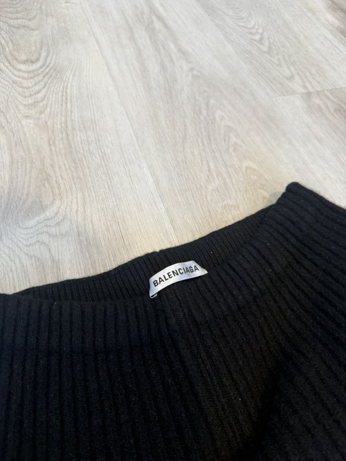 Balenciaga f/w 2020 cashmere/wool knit wide leg sweatpants!! Size US 28 / EU 44 - 6 Thumbnail