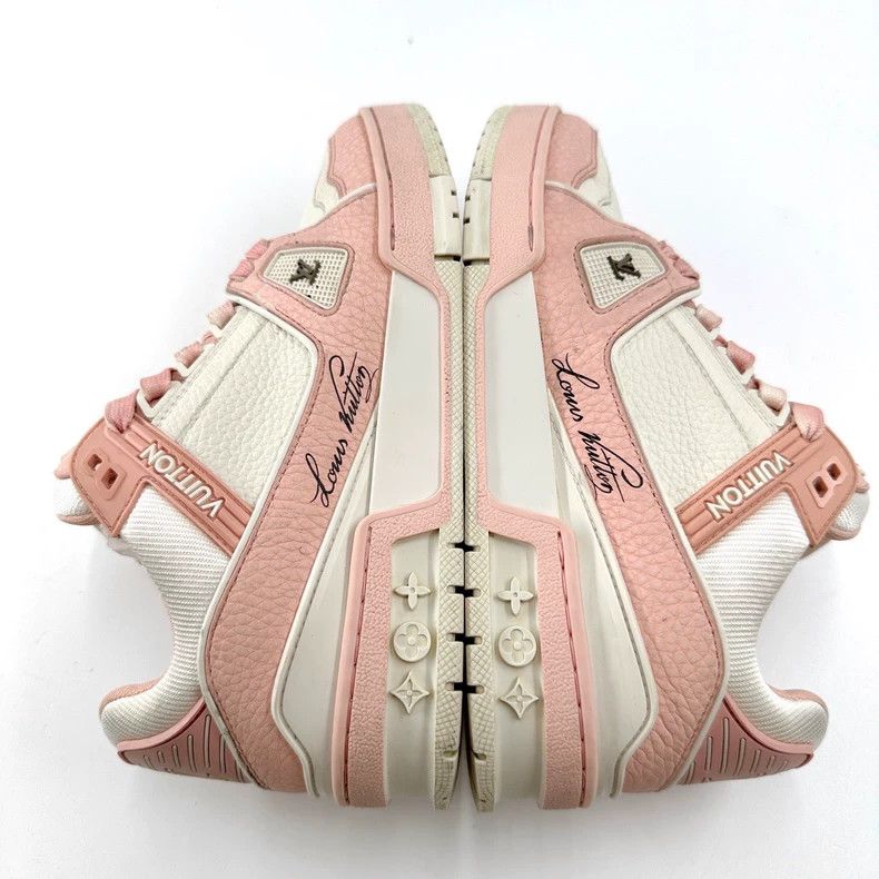 Louis Vuitton Louis Vuitton size 2.5 Black Pink and White Litchi Leather Size US 6 / IT 36 - 7 Thumbnail