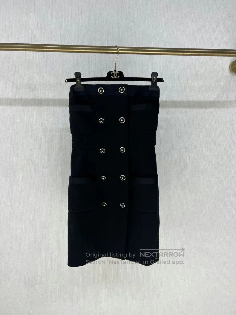 Chanel Chanel 20A Strapless Black Dress. Size US S / EU 44-46 / 1 - 1 Thumbnail