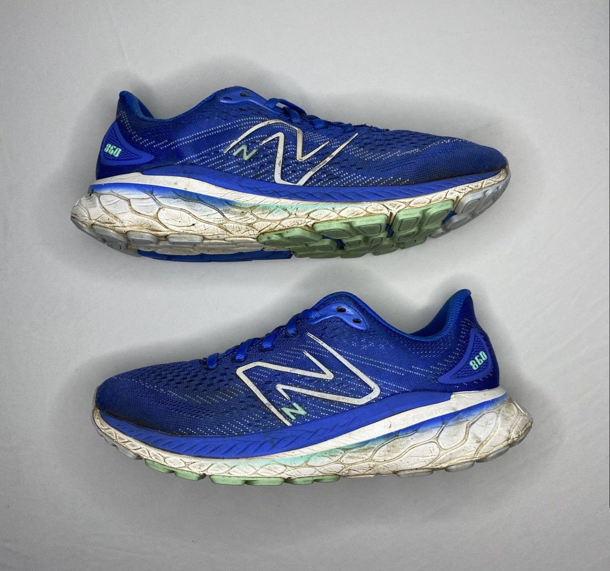 New Balance New Balance Womens Fresh Foam X 880 V13 Running Shoe Blue Size US 8 / IT 38 - 1 Thumbnail