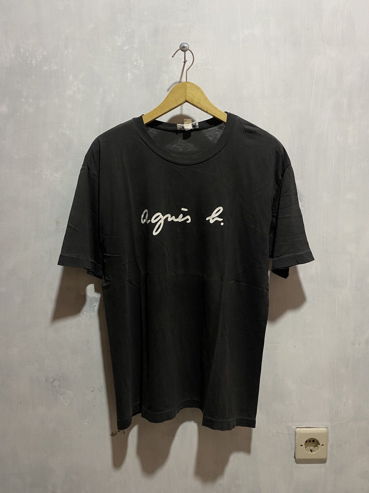 agnes b. Vintage agnes.b iconic logo tshirt single stich Size US M / EU 48-50 / 2 - 1 Thumbnail