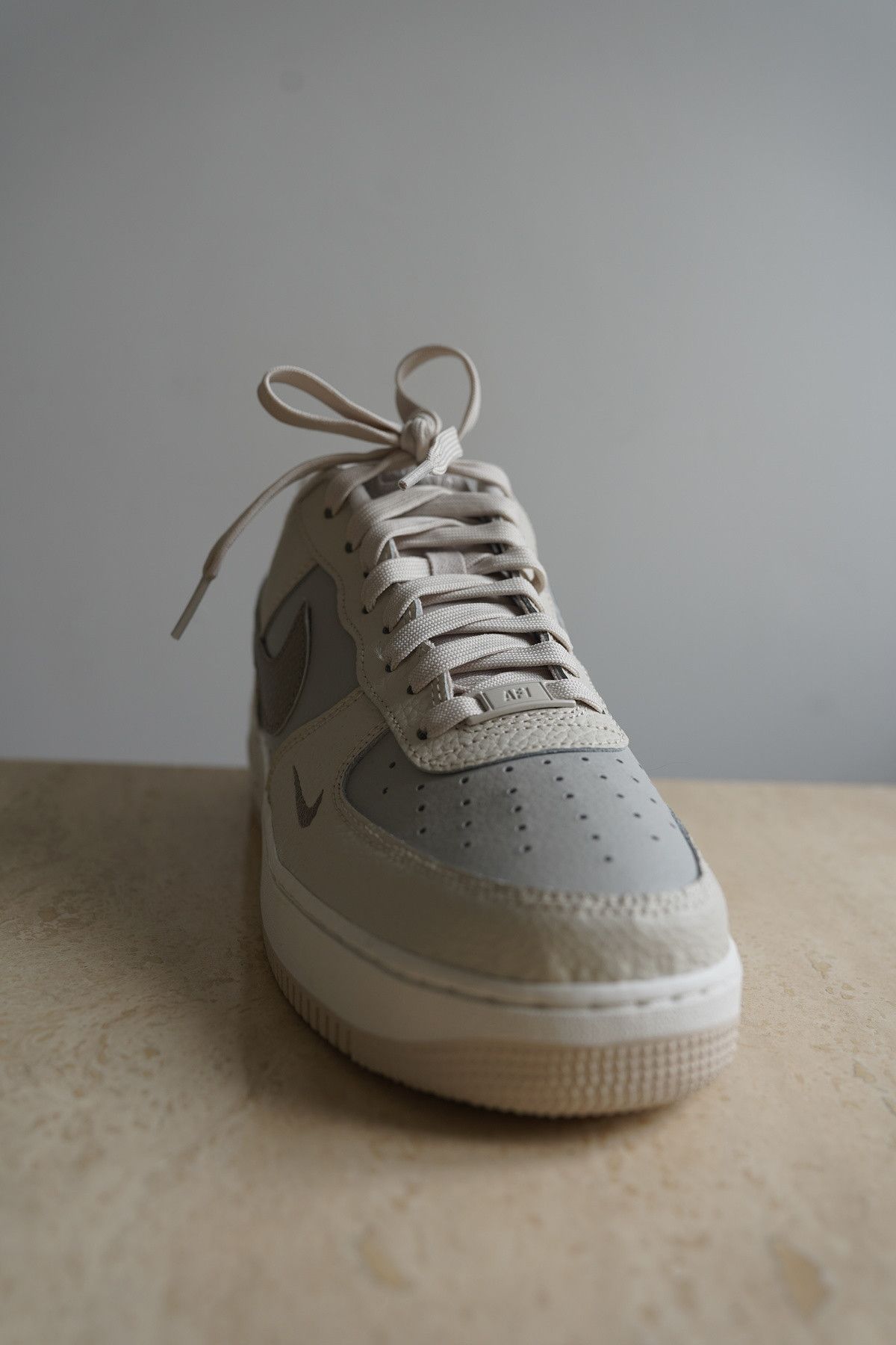 Nike Nike Air Force 1 Low '07 “Moon Fossil” Size 11.5 Size US 11.5 / EU 44-45 - 6 Thumbnail