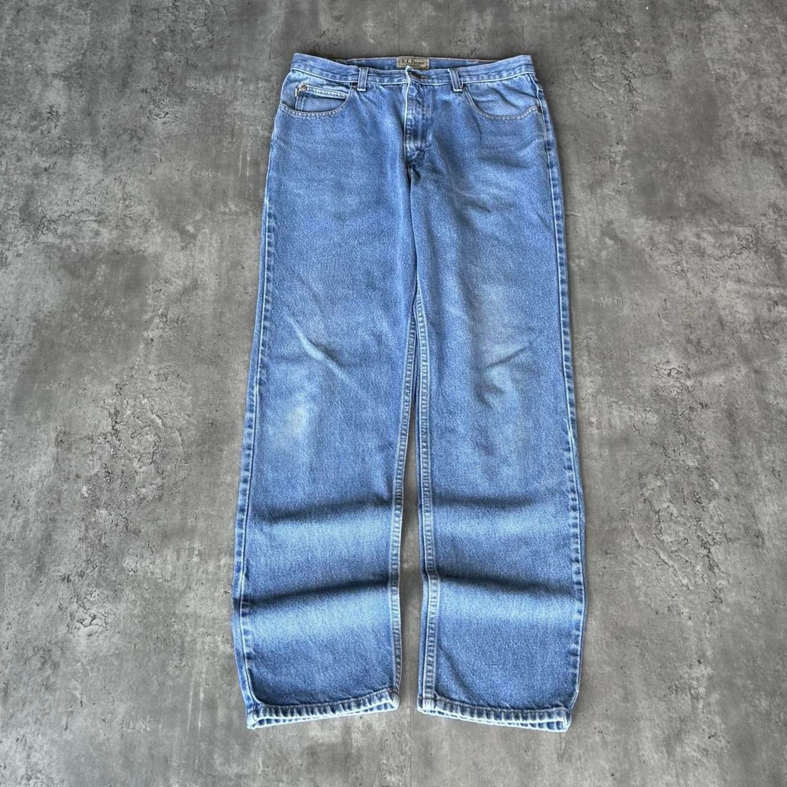 L.L. Bean × Vintage Vintage Y2K L.L. Bean Essential Classic Fit Denim Jeans Size US 32 / EU 48 - 1 Thumbnail