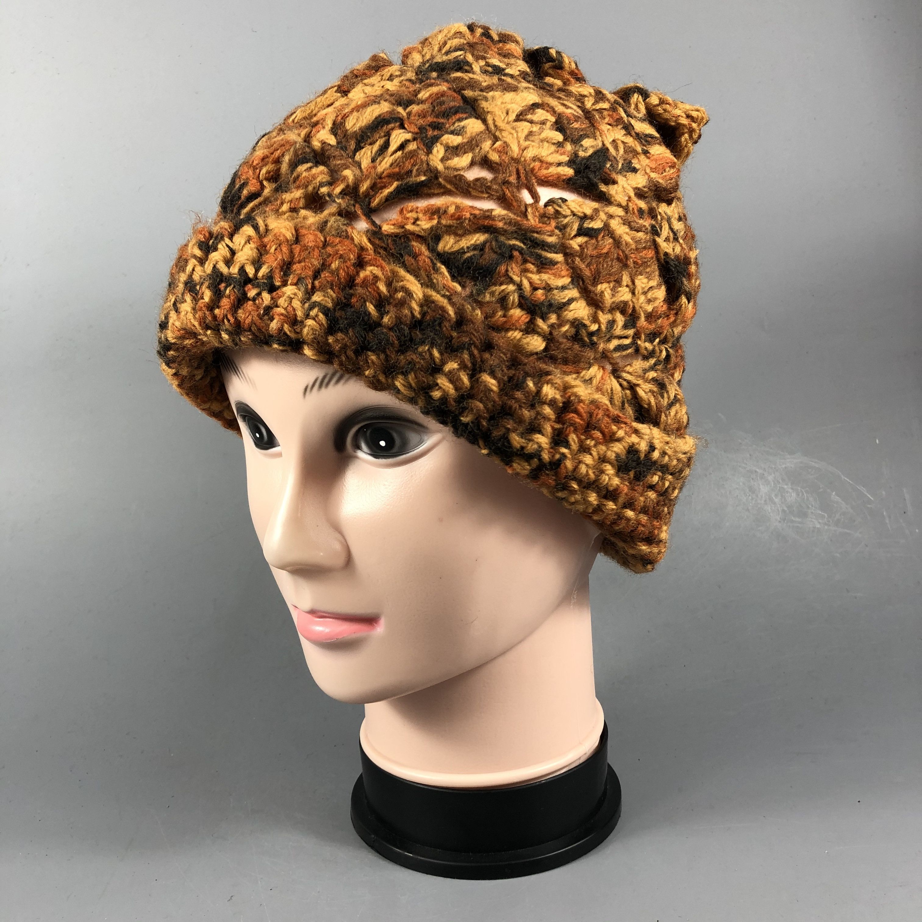Japanese Brand Knit Real Tree Beanie Hat Size ONE SIZE - 2 Thumbnail