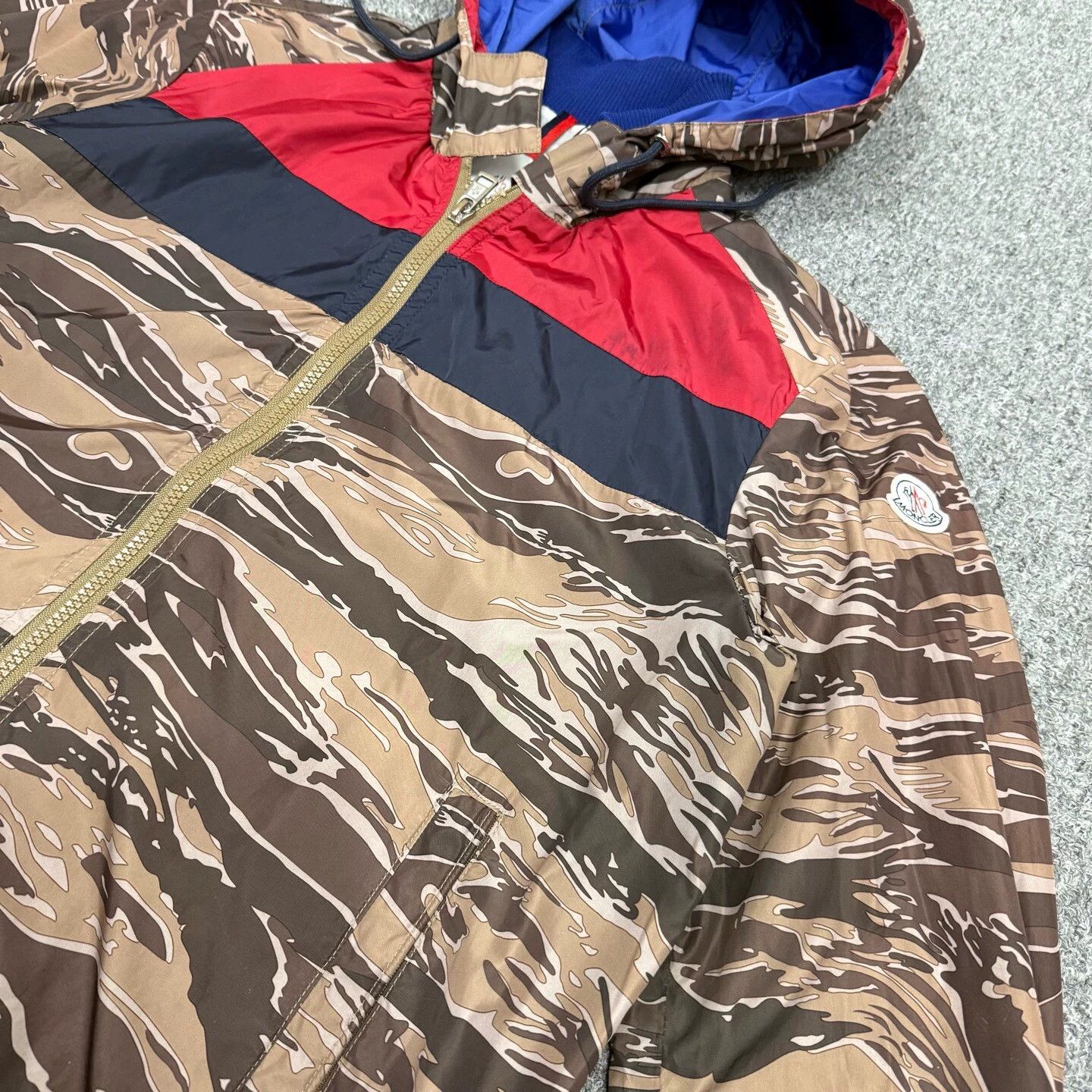 Moncler Moncler camo jacket 2 95 New Size US M / EU 48-50 / 2 - 3 Thumbnail