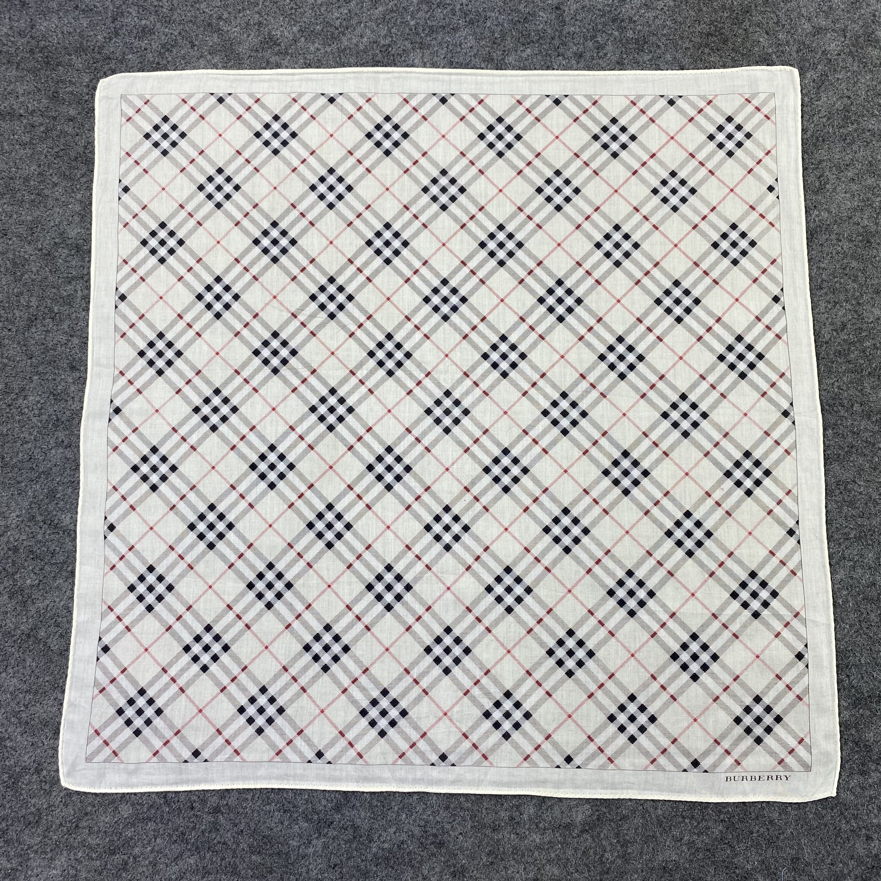 Burberry Burberry Handkerchief / Bandana / Neckerchief-B2383 Size ONE SIZE - 3 Thumbnail