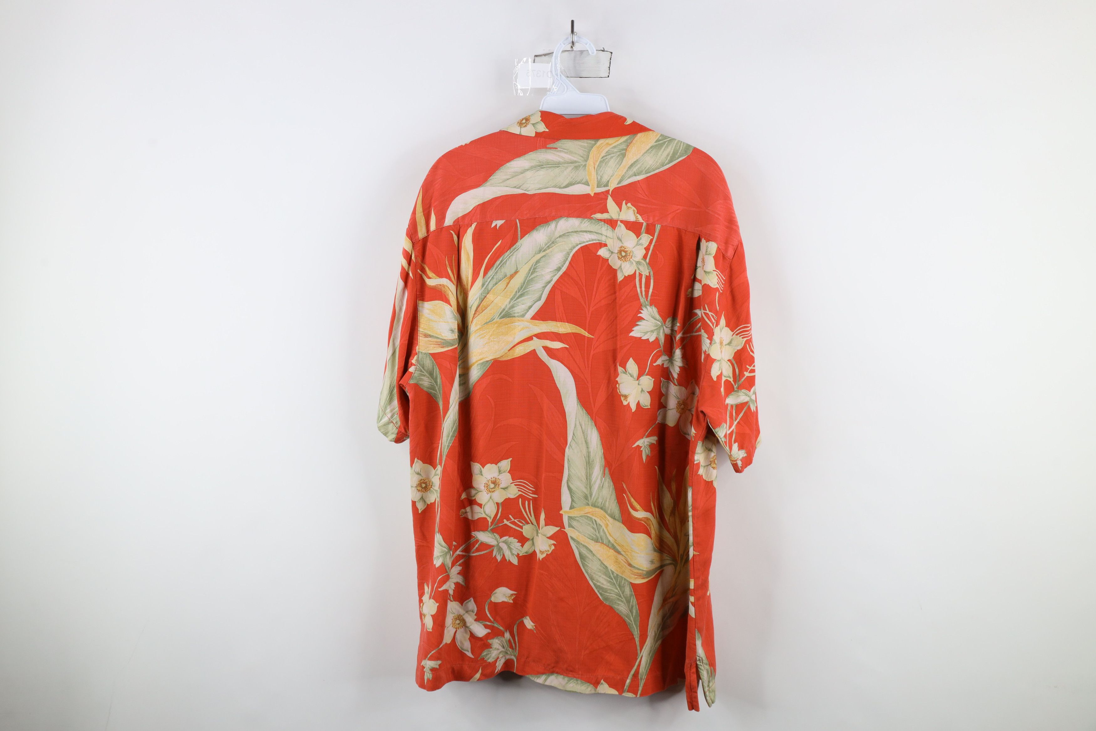 Tommy Bahama × Vintage Vintage Tommy Bahama Collar Flower Hawaiian Button Shirt Size US L / EU 52-54 / 3 - 10 Thumbnail