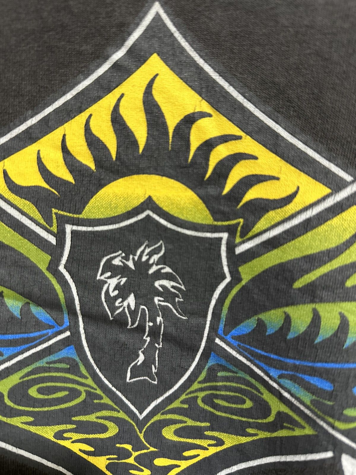 Vintage Vintage 90s Local Motion Hawaii Faded Tee Size US L / EU 52-54 / 3 - 2 Thumbnail