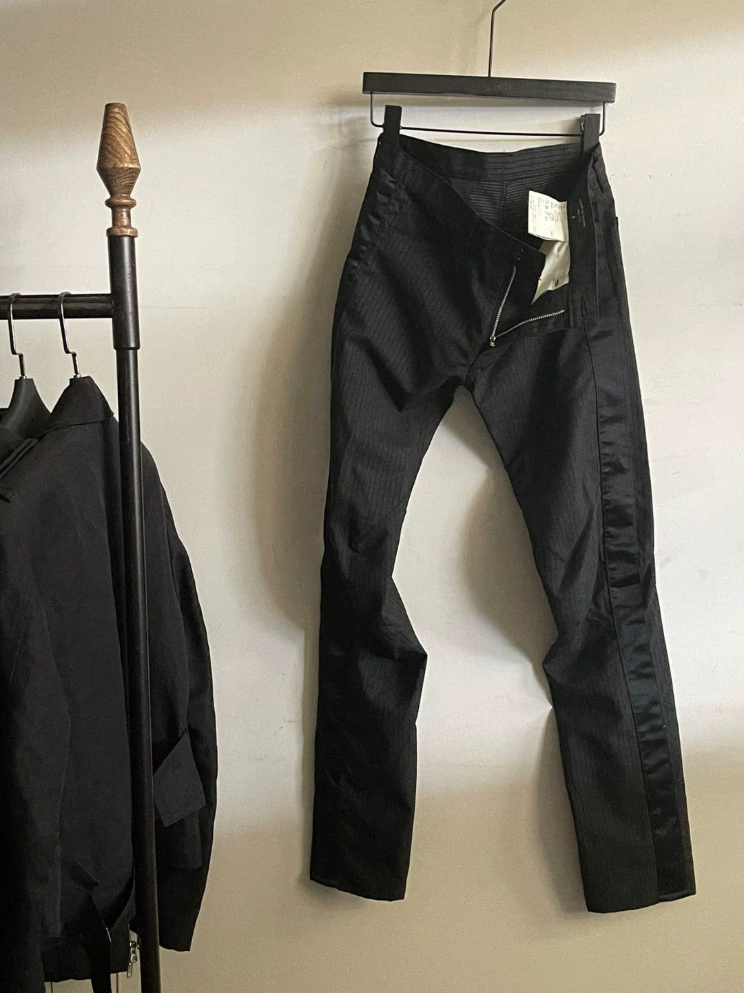 Comme des Garcons Comme des Garçons Bubble Tailored Trousers Size US 26 / EU 42 - 1 Thumbnail