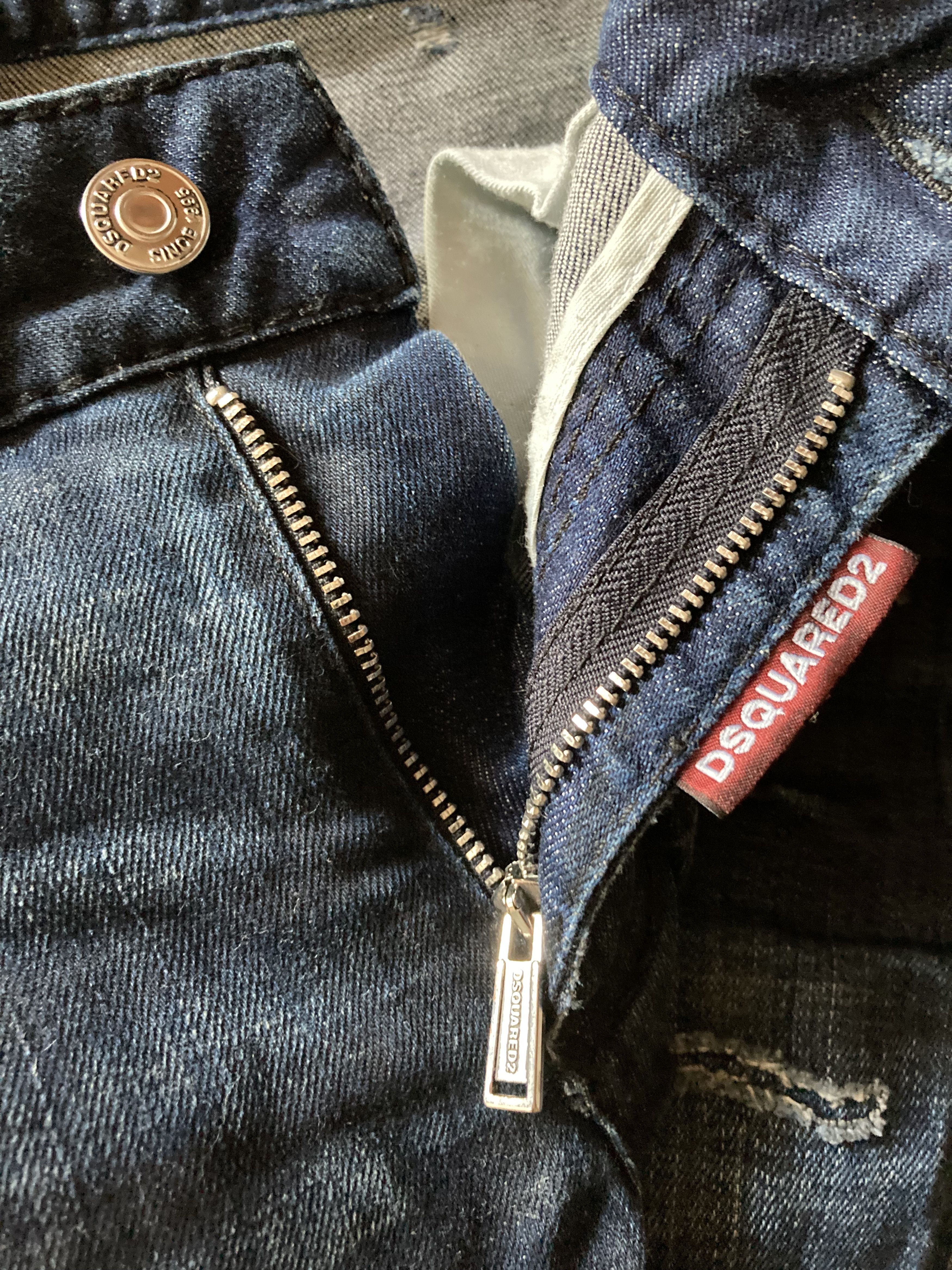 Dsquared2 Dsquared2 women luxury distressed cropped denim jeans Size 27" / US 4 / IT 40 - 7 Thumbnail