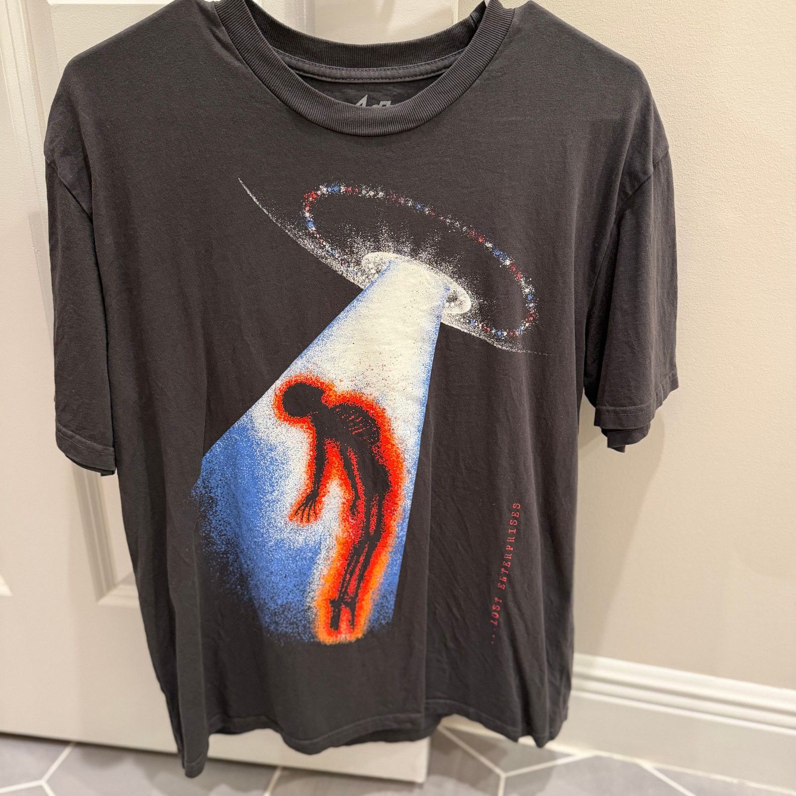 Lost Enterprises Space Abduction Black Streetwear Tee Size US S / EU 44-46 / 1 - 1 Thumbnail
