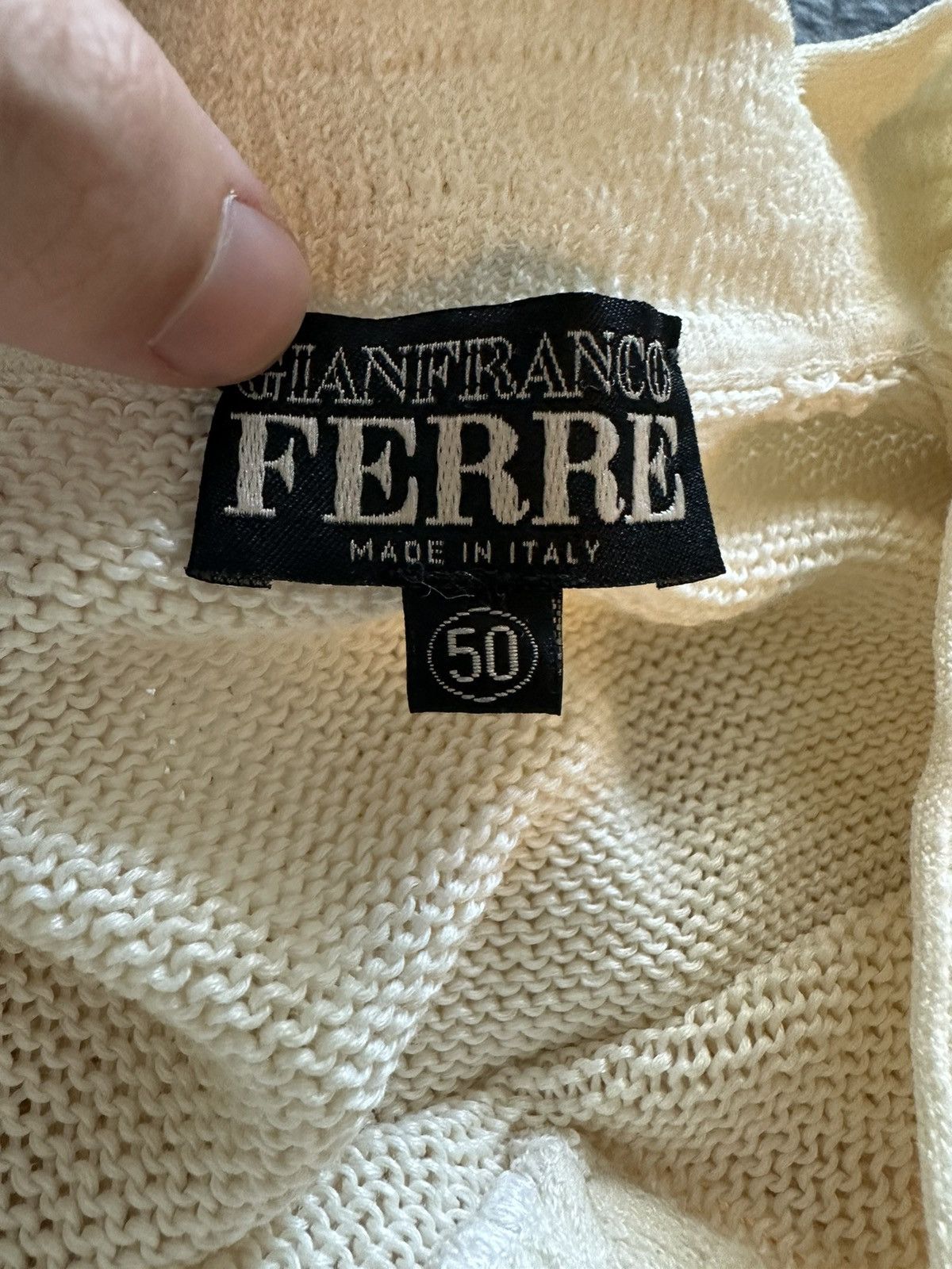 Gianfranco Ferre Men’s Gianfranco Ferre Sweater. Size 50US Size US M / EU 48-50 / 2 - 9 Thumbnail