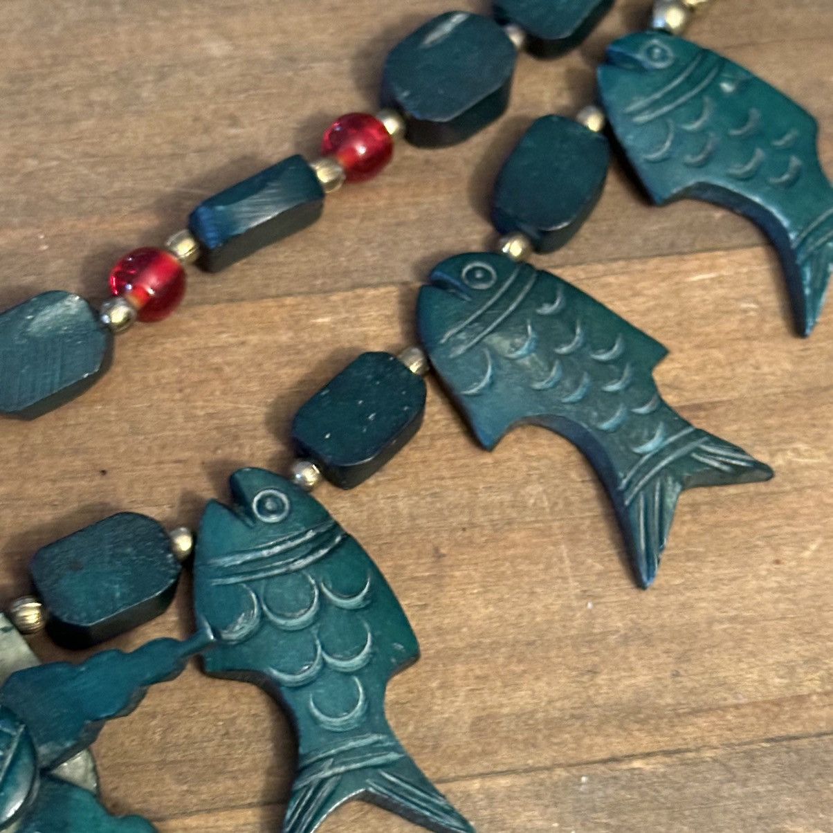 Vintage Vintage wooden layered dangling fish necklace Size ONE SIZE - 4 Thumbnail