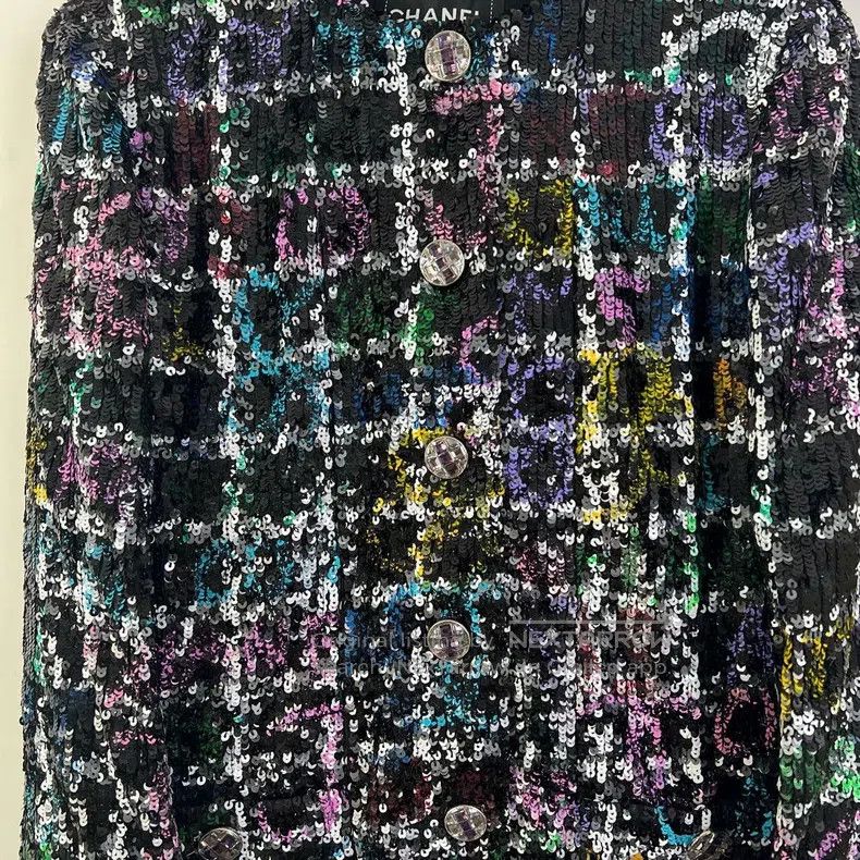Chanel Chanel 22a colourful sequin small fragrance jacket Size XS / US 0-2 / IT 36-38 - 3 Thumbnail