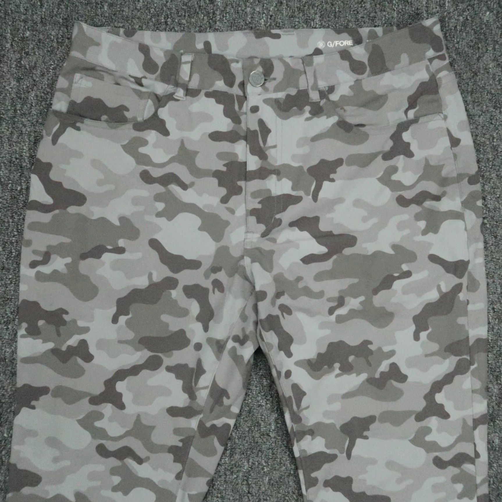 G/FORE G/Fore Pants Mens 32x32 Gray Camo Performance 5-Pocket Golf Chino Trouser Shirt Size US 32 / EU 48 - 2 Thumbnail
